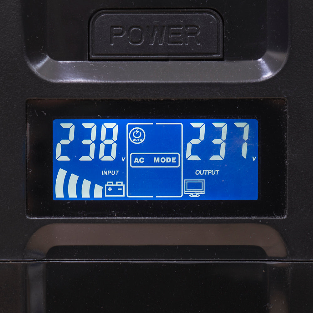 UPS SilverCloud SafePC 650AVR putere 360W ecran LCD software monitorizare PC