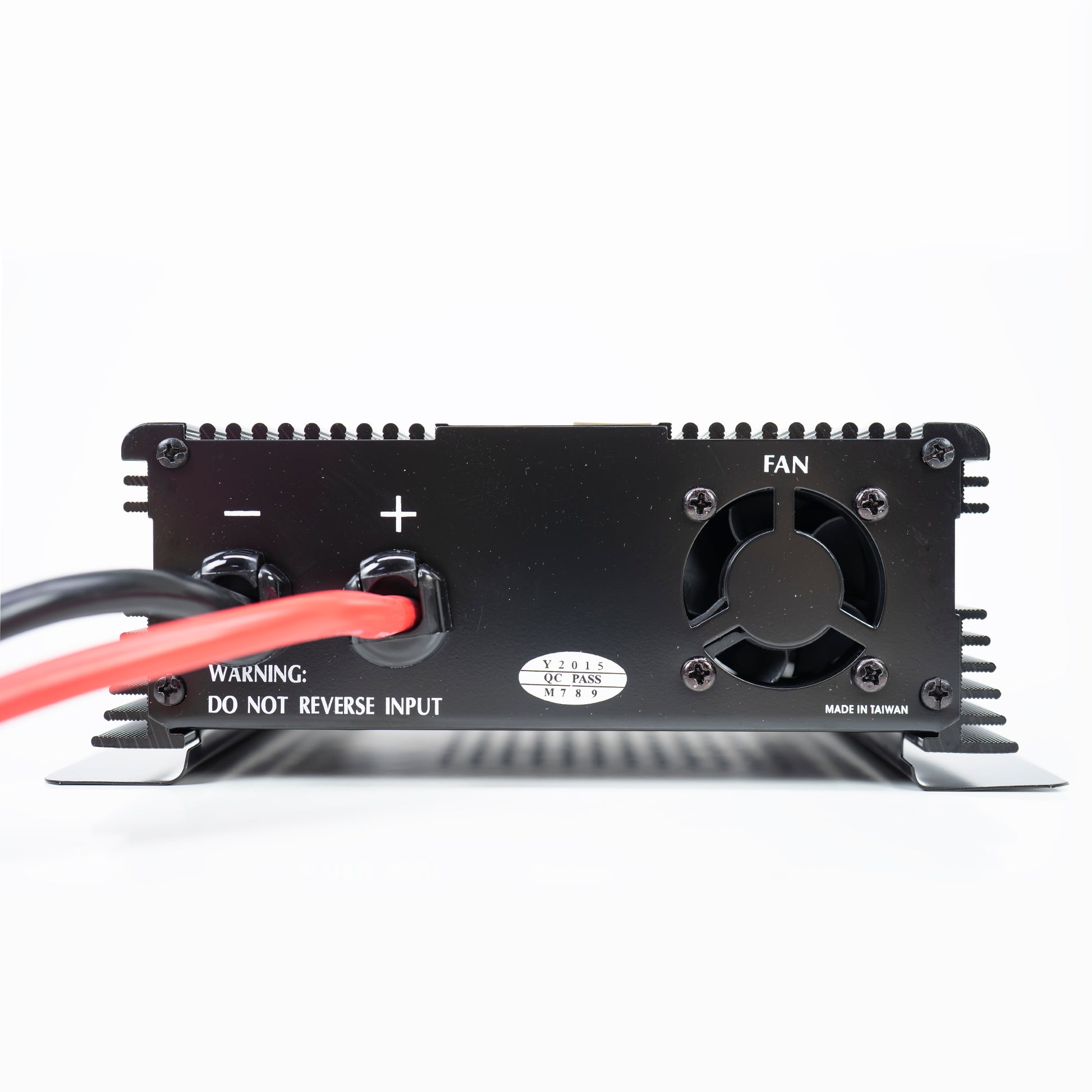 Invertor de tensiune President 800W 12V-230V, sinusoida modificata