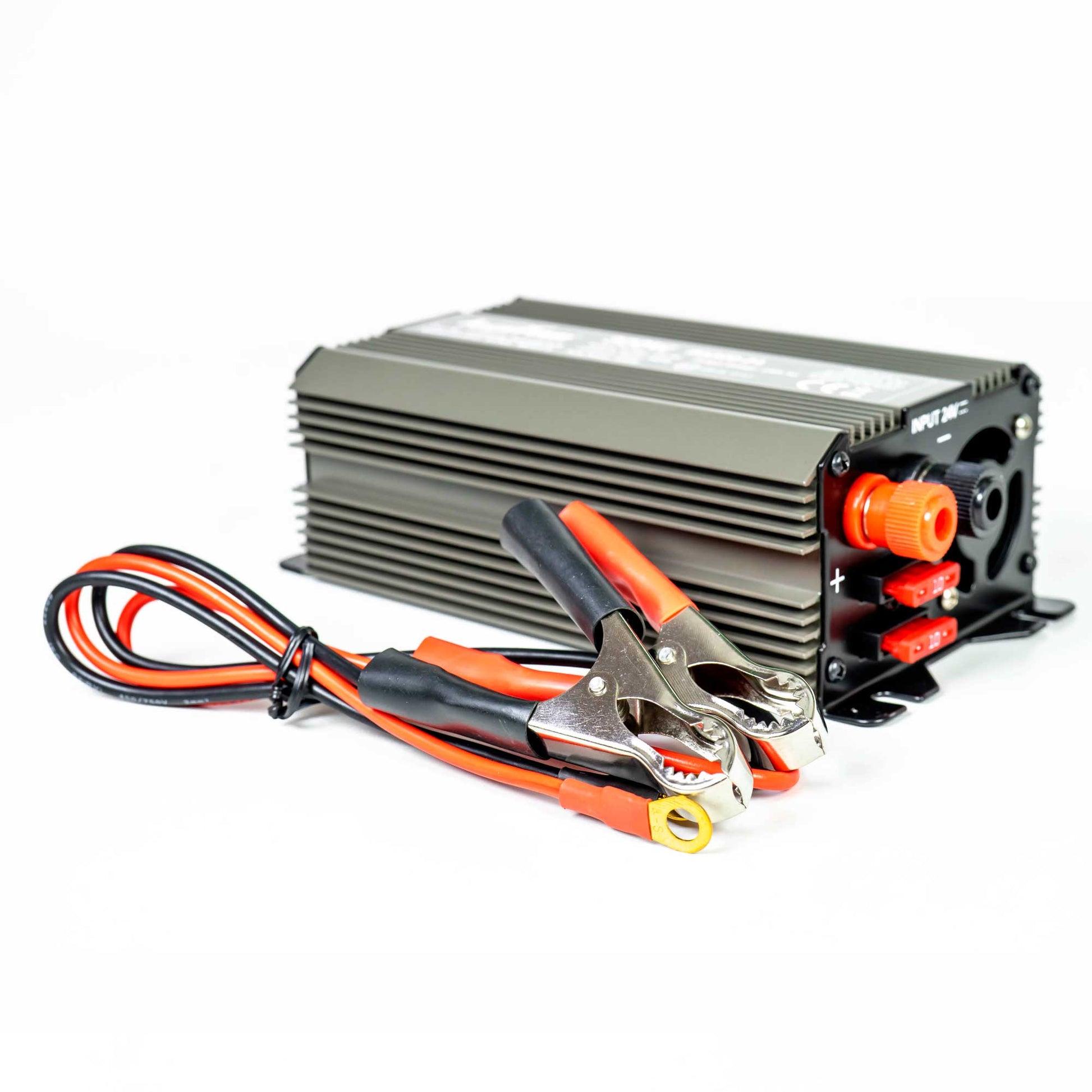 Invertor de tensiune AlcaPower by President 300W alimentare 24V, iesire 230V, unda sinus modificata, mufa USB 5V 500mAh, cu clesti alimentare si mufa de bricheta inclusa