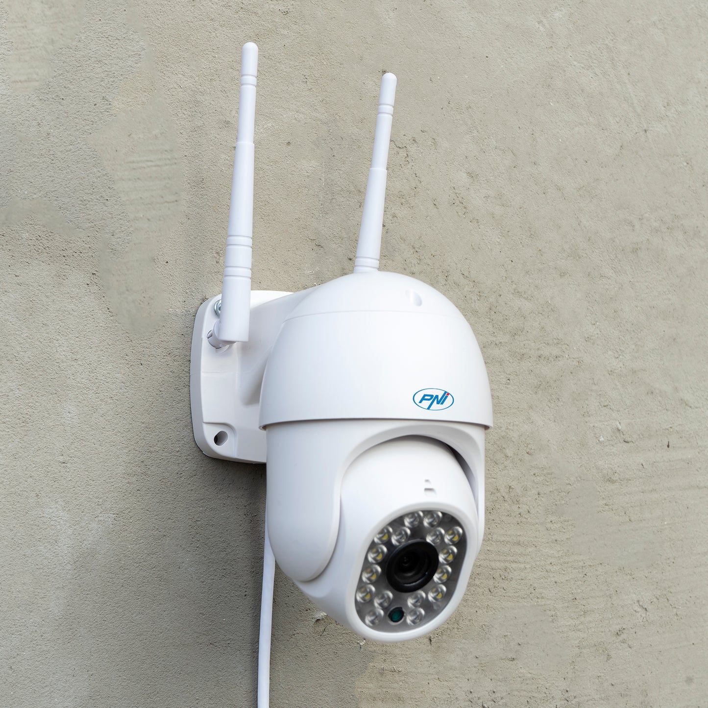 Camera supraveghere video wireless PNI IP440 WiFi PTZ, 4MP, zoom digital, slot micro SD, stand-alone, alarma detectie miscare, urmarire miscare