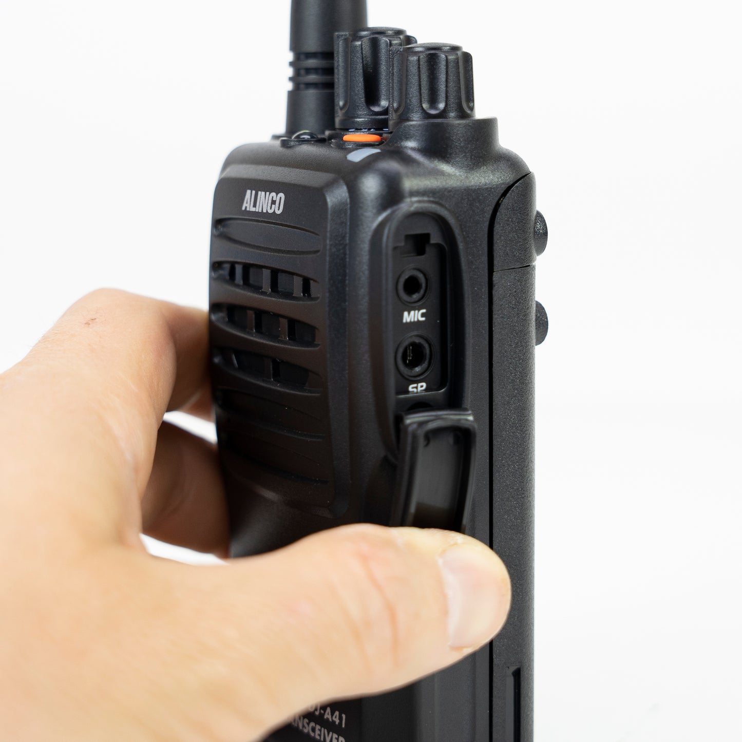 Statie radio UHF portabila PNI Alinco DJ-A-41-E, 128CH, 400-470 MHz, 1500 mAh, Scrambler, TOT, VOX, CTCSS-DCS