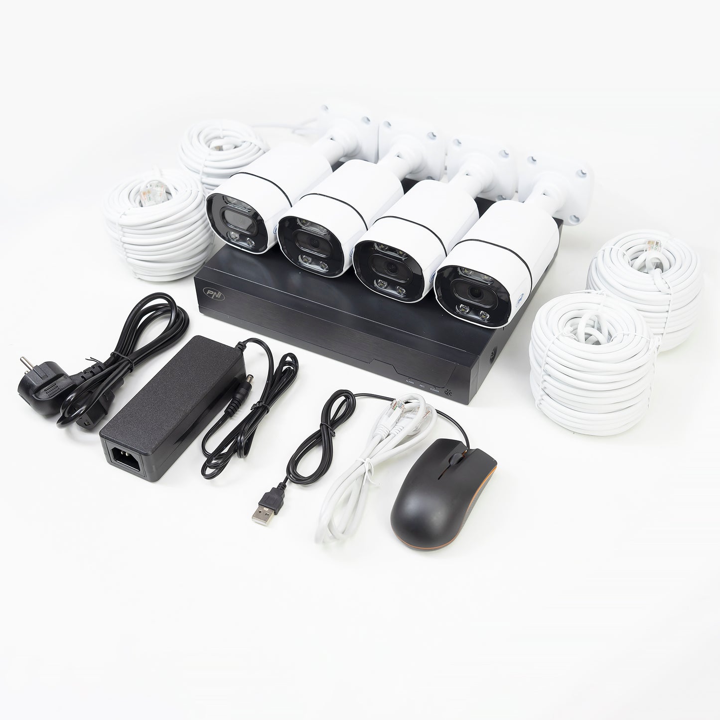 Kit supraveghere video PNI House IPMAX POE 8, NVR cu 4 porturi POE si 4 camere cu IP 8MP, IP66