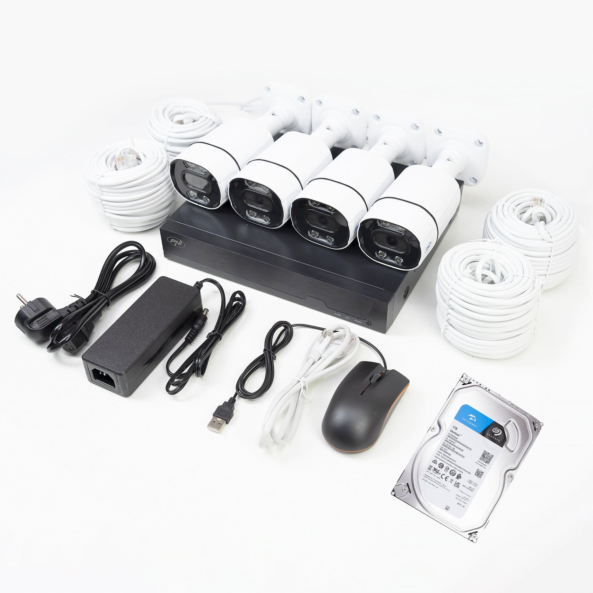 Kit supraveghere video POE PNI House IPMAX POE 8, NVR cu 4 porturi POE, 4 camere cu IP 8MP, HDD 1TB inclus