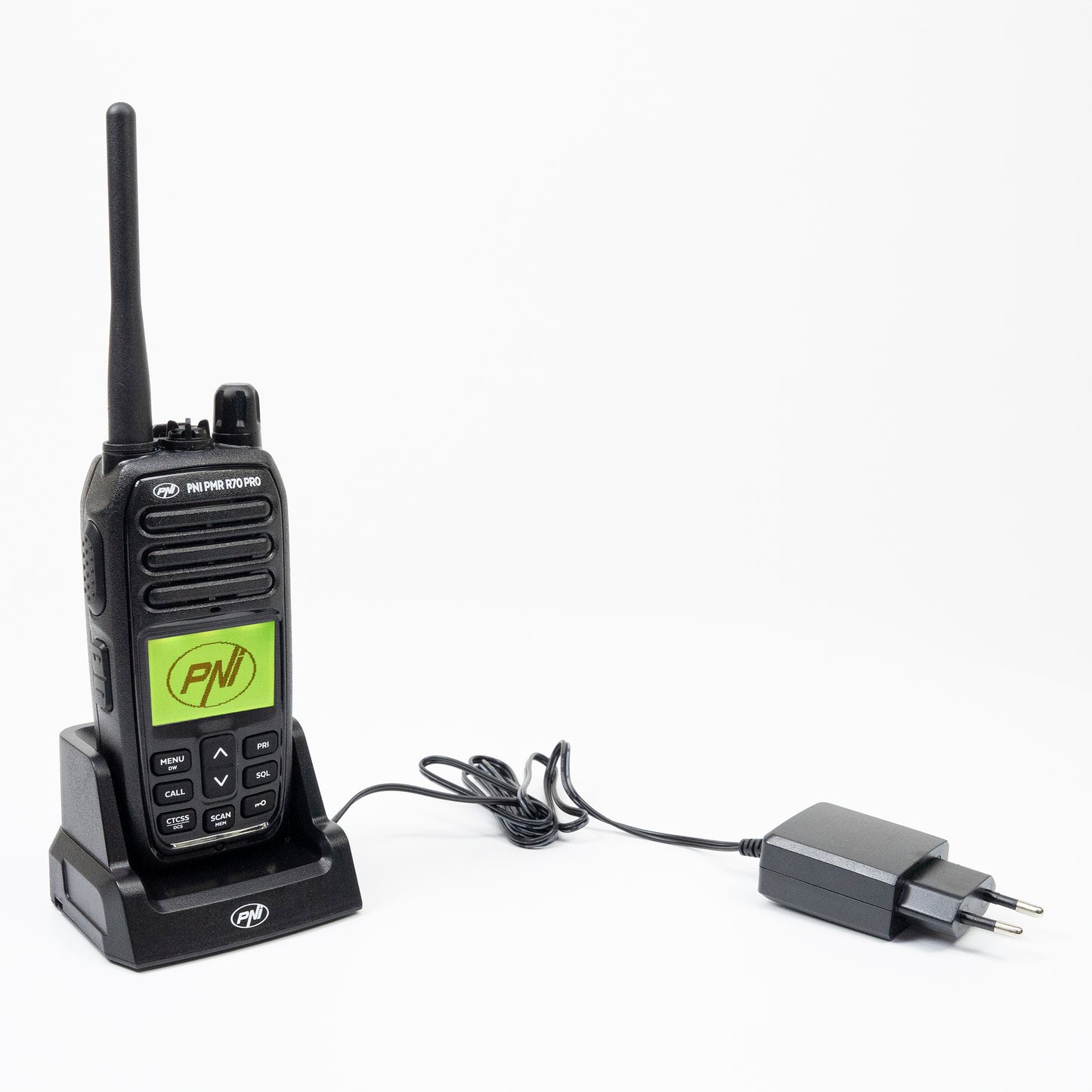 Statie radio portabila PNI PMR R70 PRO 446MHz, 16CH 0.5W, 99 canale programabile PC, tonuri 50 CTCSS si 166 DCS, IP67