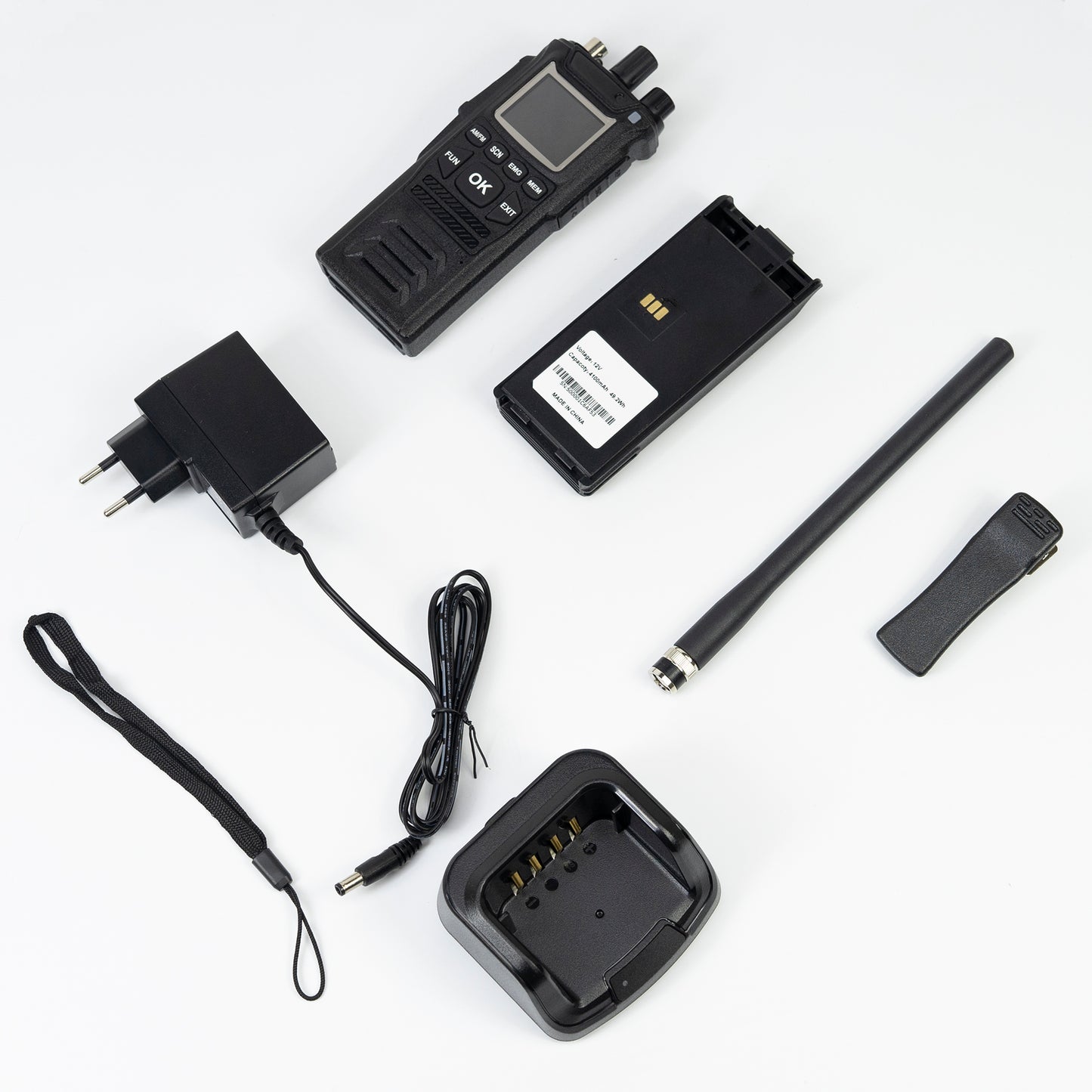 Statie radio CB portabila PNI Escort HP 32, ASQ, Roger Beep, 12V, cu antena BNC 19cm si acumulator 4100 mAh inclus