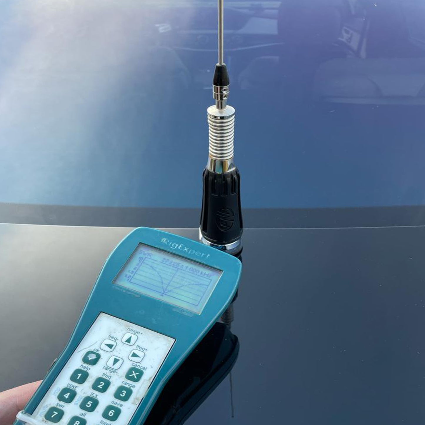 Bax 20 bucati antene CB PNI LED 2000, 90 cm, cu baza magnetica 145mm, 26-28 MHz, 500 Watt, ilumineaza in timpul emisiei