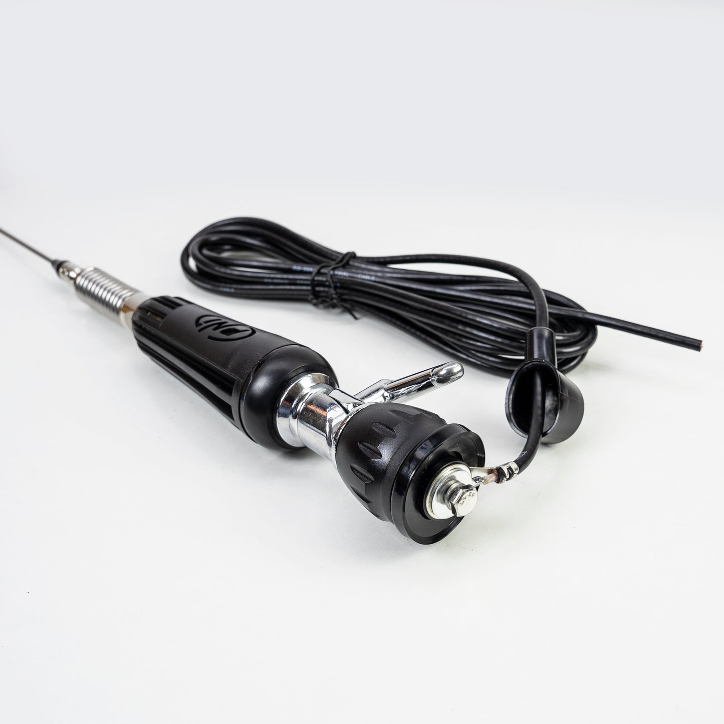 Bax 30 bucati antene CB PNI LED 1000 rabatabila, 80 cm lungime, cu cablu si montura fixa tip fluture, 26-30 MHz, 300 Watt, ilumineaza in timpul emisiei