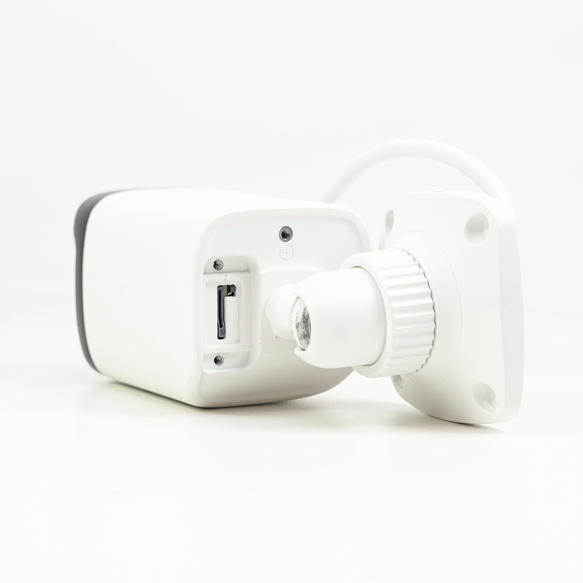 Camera supraveghere video PNI IP9441S4, 4MP, P2P, WDR,  Dual Illumination, slot microSD, 12V, POE, IP67