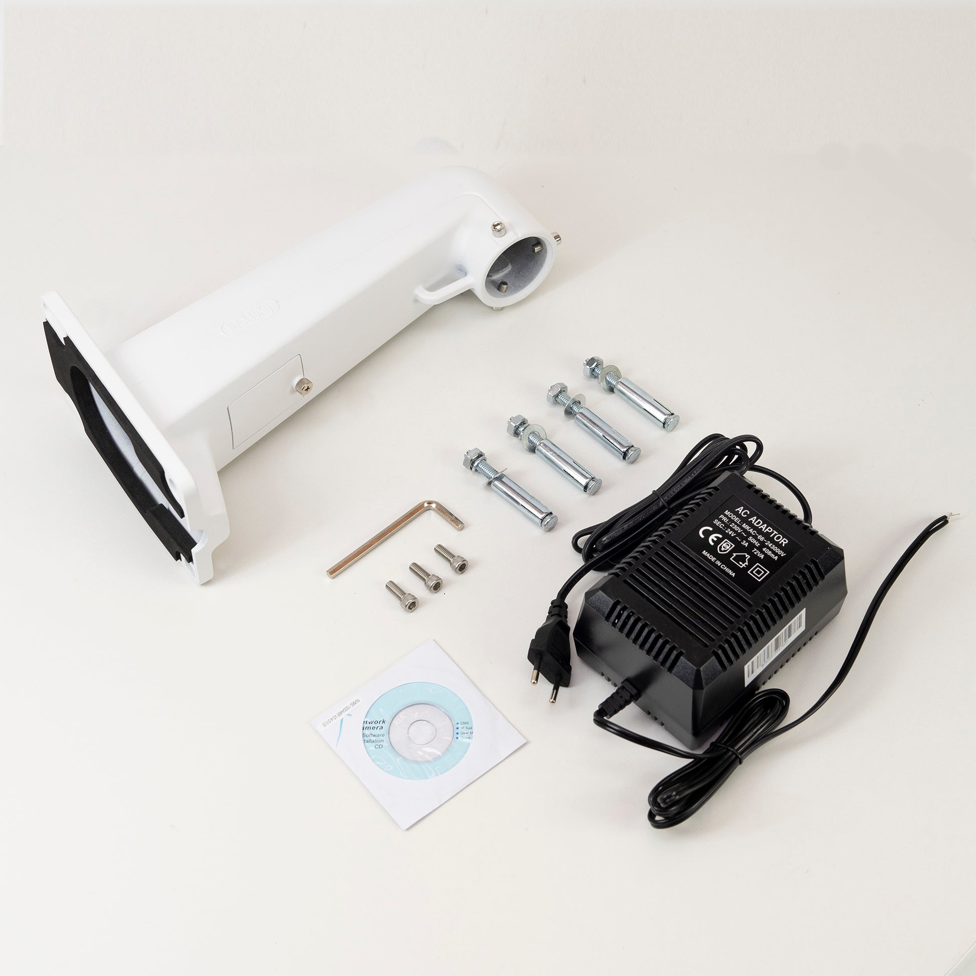 Camera supraveghere video PNI IP8843IM, Speed Dome, PTZ, 4MP, lentila 5.6-208mm, zoom optic 37x, functii AI, identificare autoturism pana la 500 metri, IP67