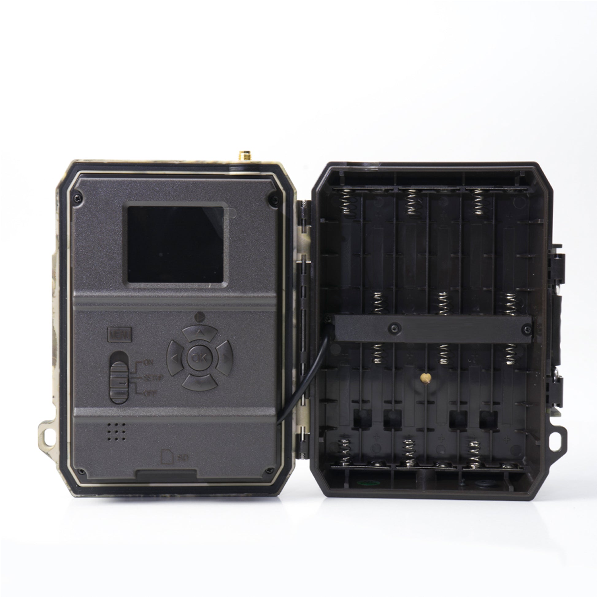 Pachet Camera vanatoare PNI Hunting 350C 12MP cu Internet 3G, SMS + Card de memorie MicroSD PNI 32GB cu adaptor SD