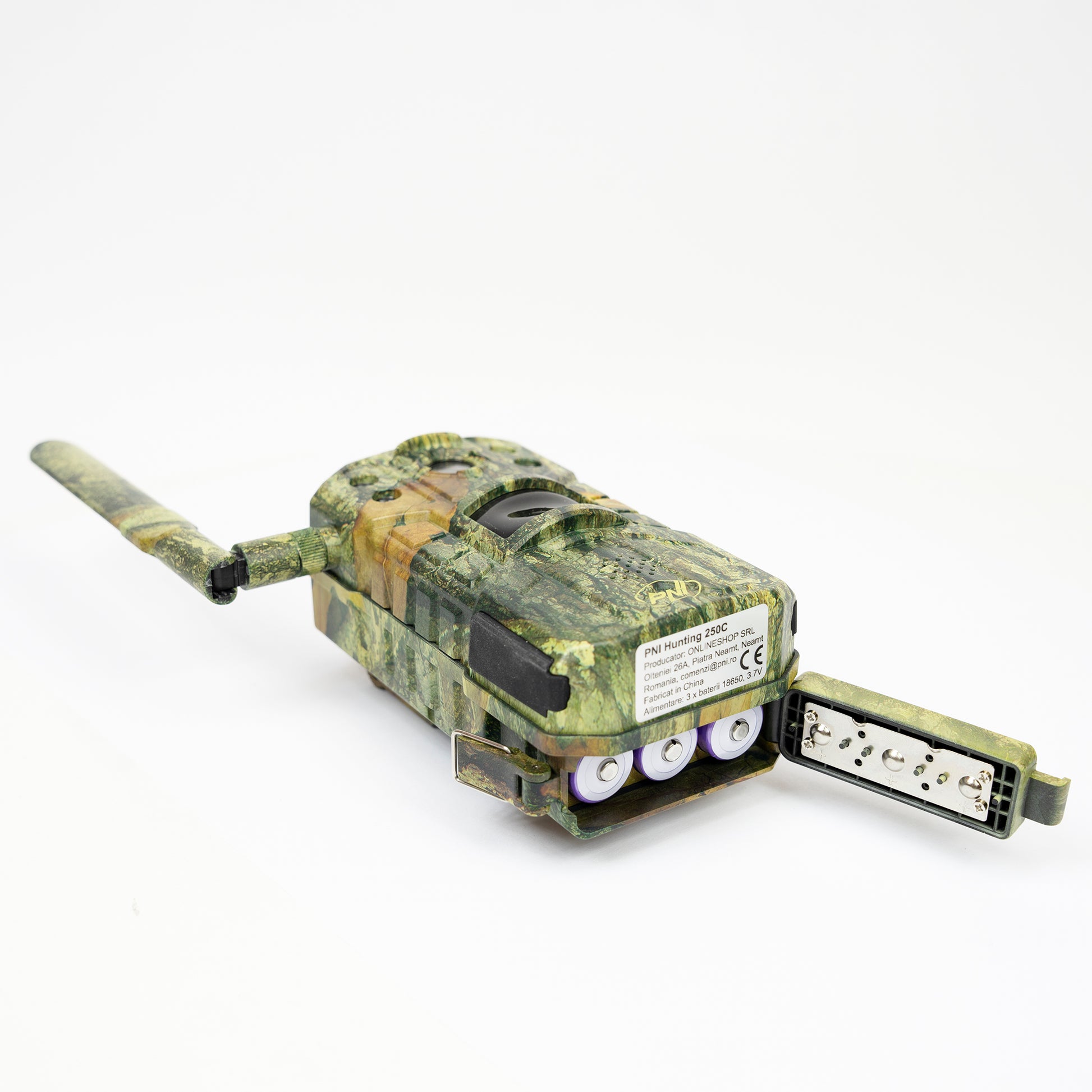 Pachet Camera vanatoare PNI Hunting 250C cu Internet 4G LTE duplex + Card de memorie MicroSD PNI 128GB cu adaptor SD