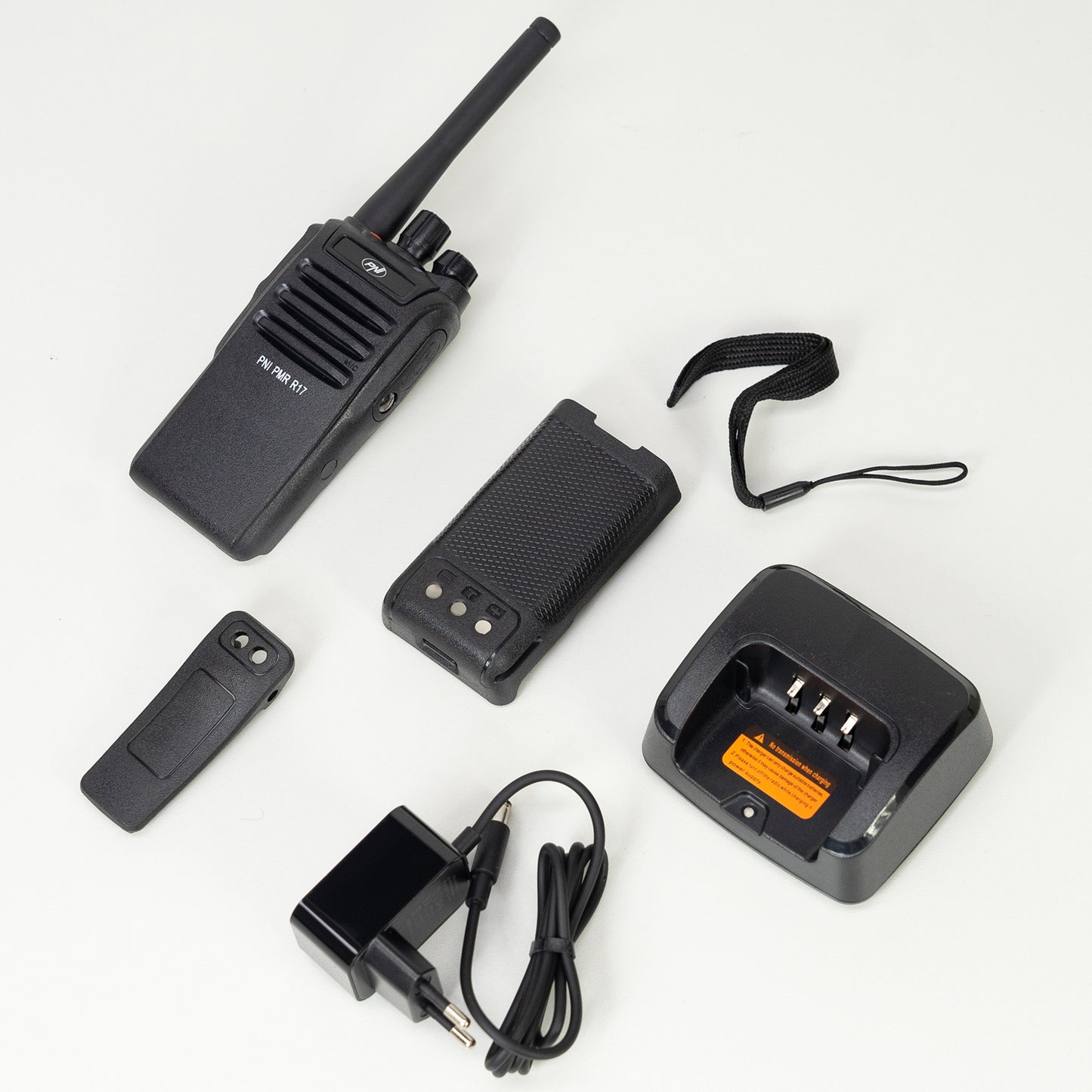 Kit 4 statii radio portabile PNI PMR R17 446MHz, 0.5W, 16 canale PMR si tonuri 50 CTCSS si 104 DCS, programabila, Li-Ion 2200 mAh, IP68