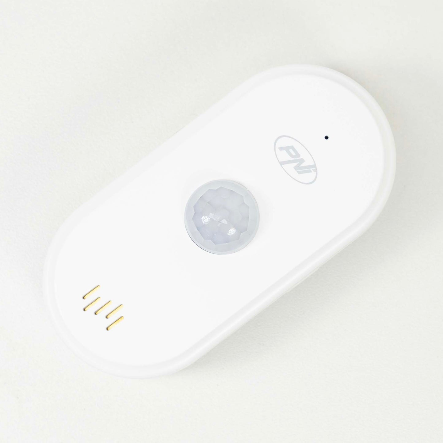 Senzor de miscare PIR PNI SafeHouse HS401 cu Wi-Fi, compatibil cu aplicatia Tuya, alarma sonora 80dB, difuzor incorporat, alimentare 5V USB C