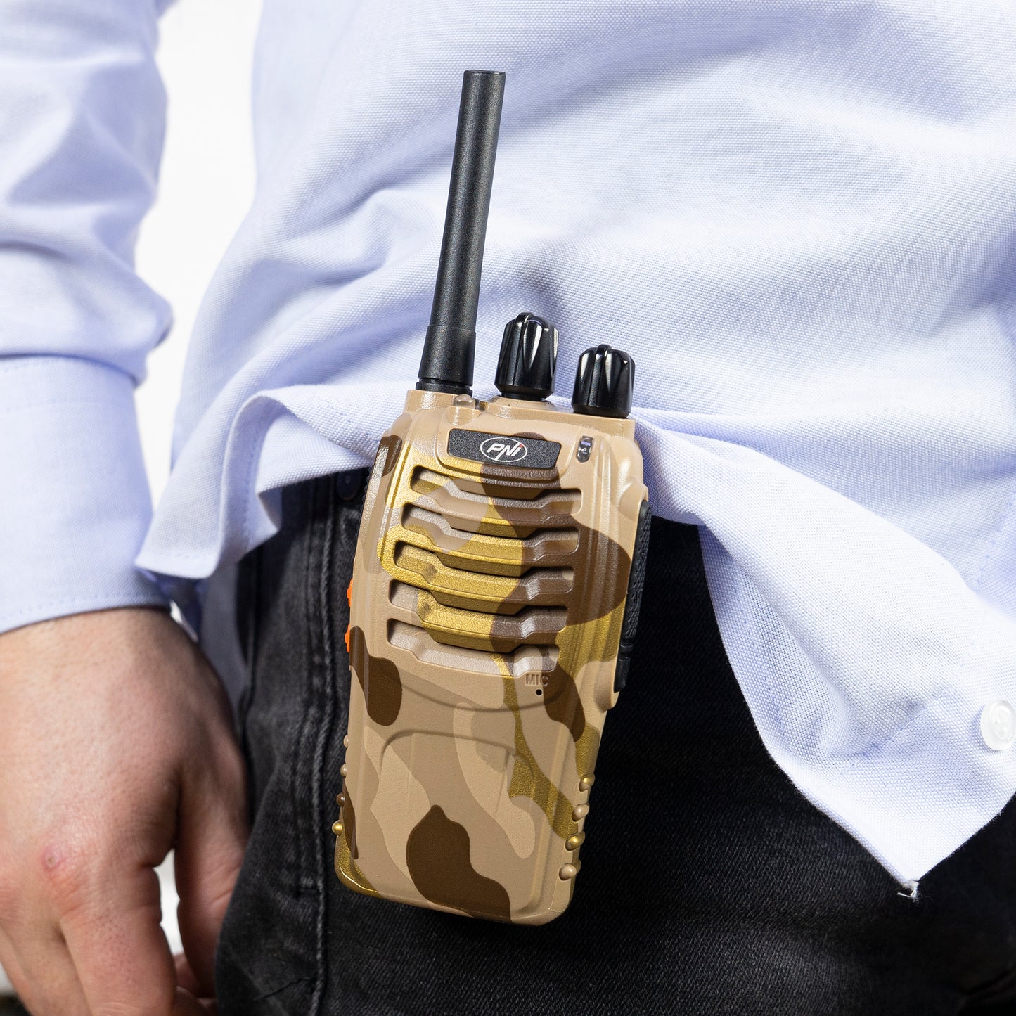 Pachet 8 statii radio portabile PNI PMR R40 CAMO 0.5W, 16 PMR, Li-Ion 1200mAh cu incarcatoare si casti incluse
