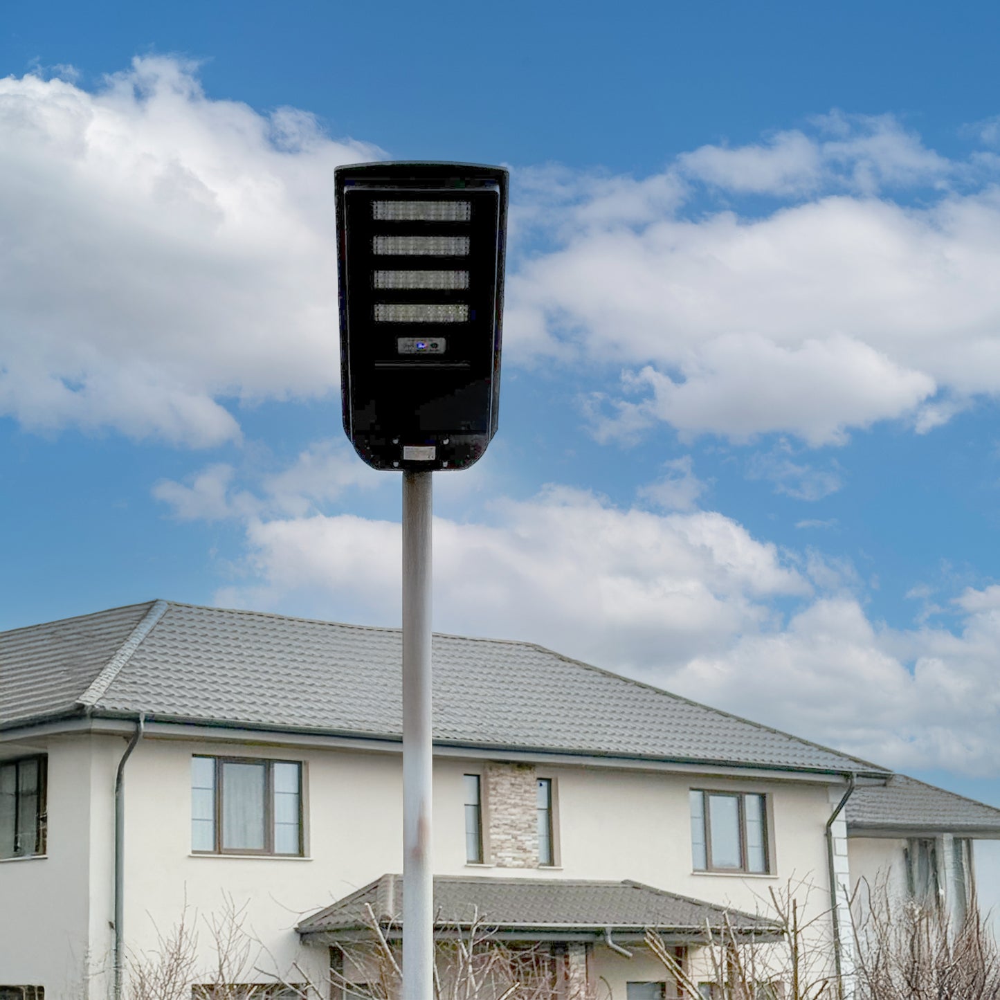Lampa de iluminat stradal PNI SL130 20W, cu panou solar incorporat 20W, 6500K, 2900lm, 4 x acumulator 20Ah incorporat, senzor de miscare cu microunde
