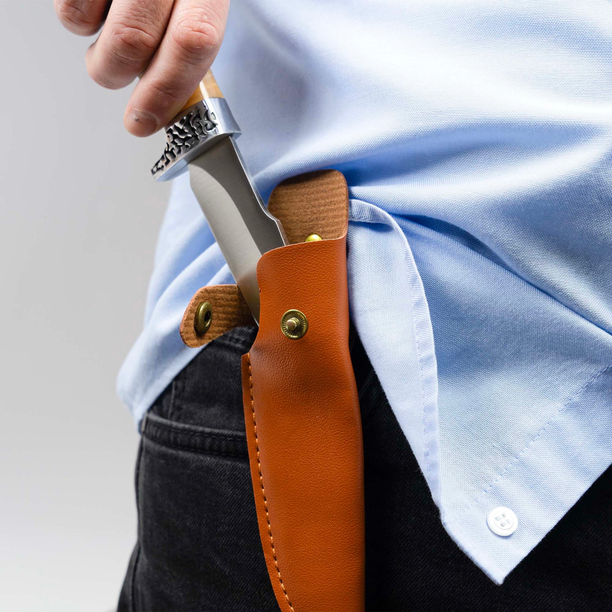 Cutit vanatoare PNI Hunting H100, lungime 215 mm, husa inclusa