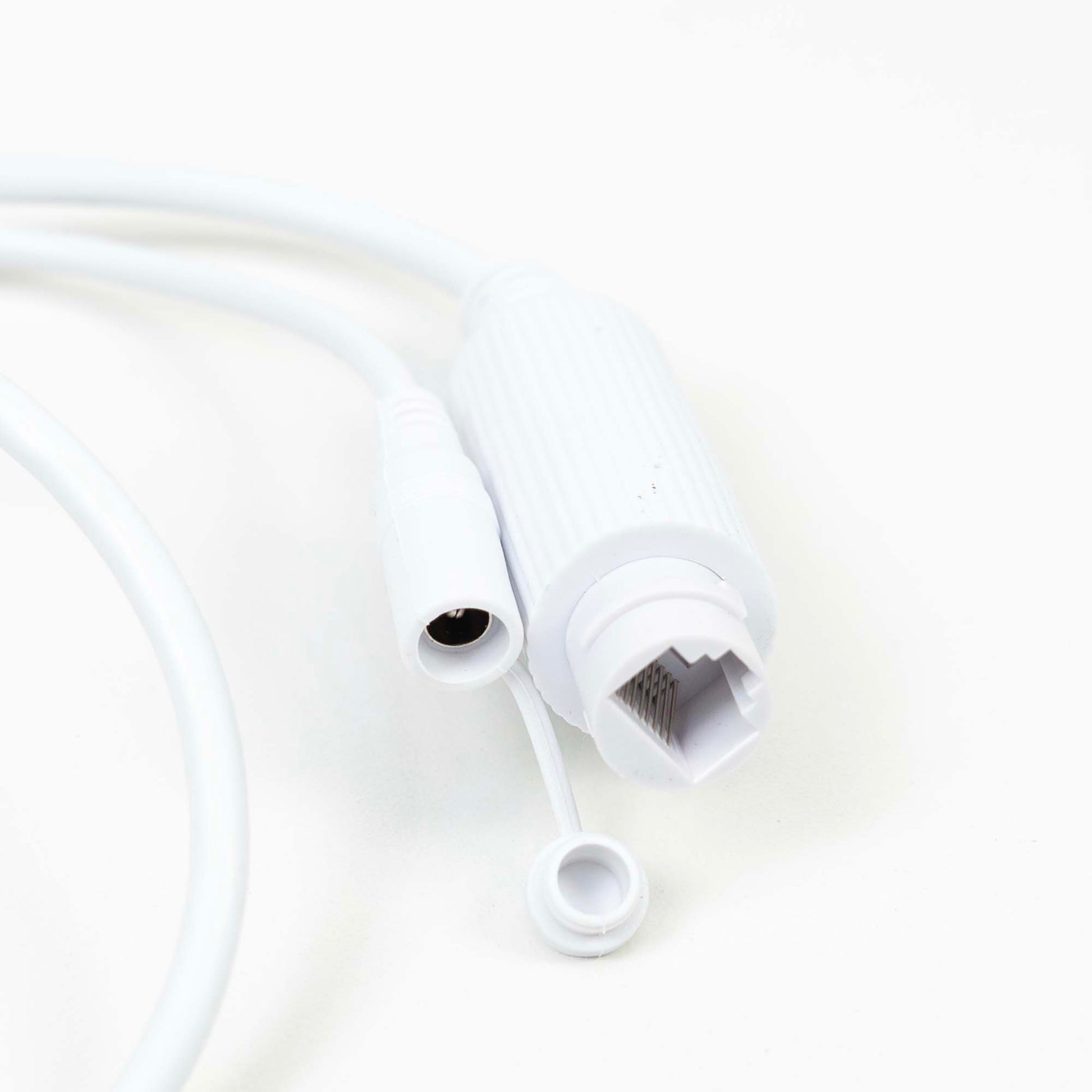 Camera supraveghere video PNI IP7714 8MP dome, dual light, lentila 2.8mm, POE, 12V, pentru exterior, alb