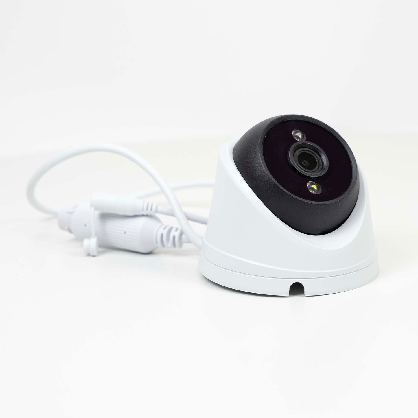 Camera supraveghere video PNI IP7714 8MP dome, dual light, lentila 2.8mm, POE, 12V, pentru exterior, alb