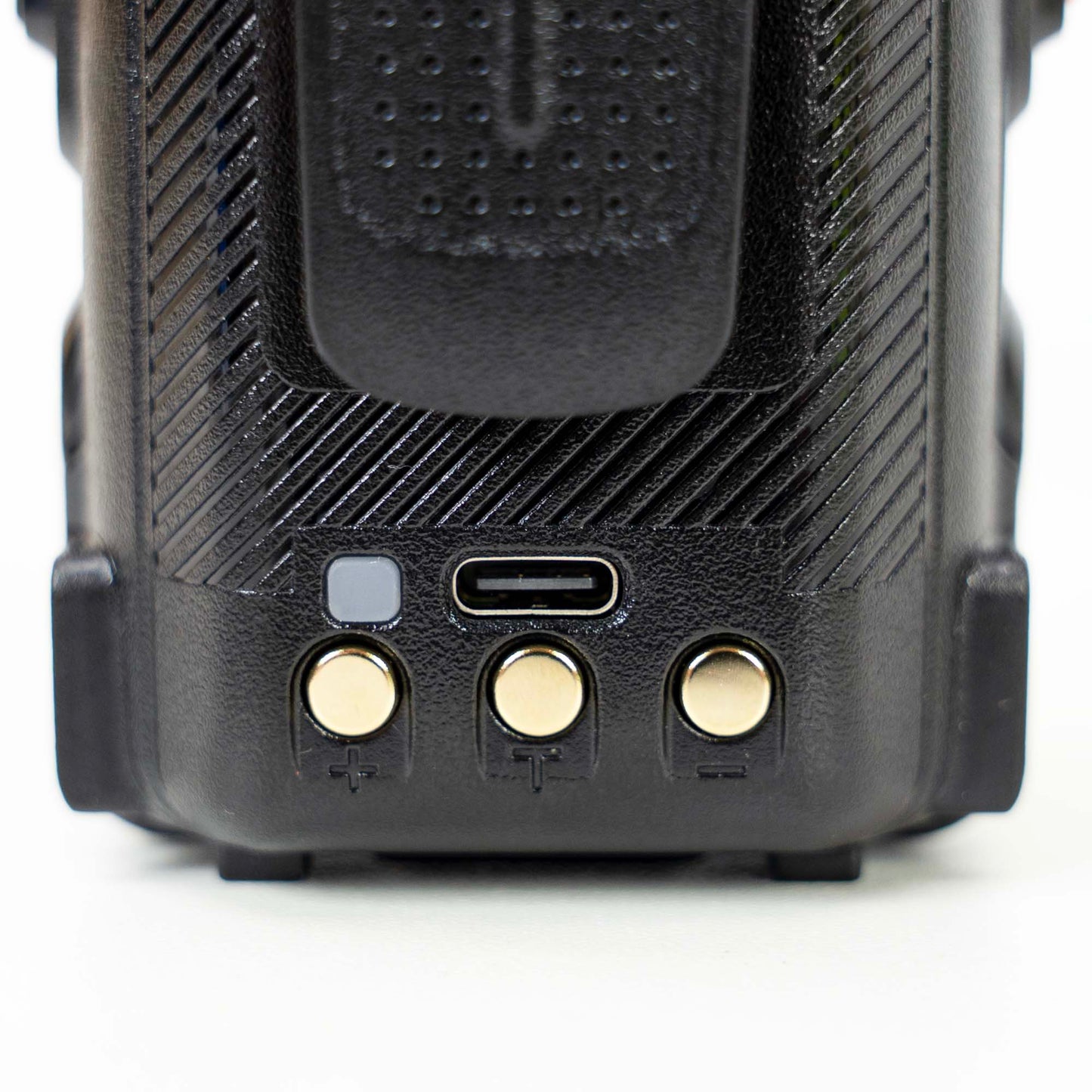 Statie radio portabila VHF/UHF PNI P16UV 999 canale, dual band TX si 6 benzi RX, transmisie VOX, Scan, Radio FM, canale meteo, Li-Ion 2600 mAh