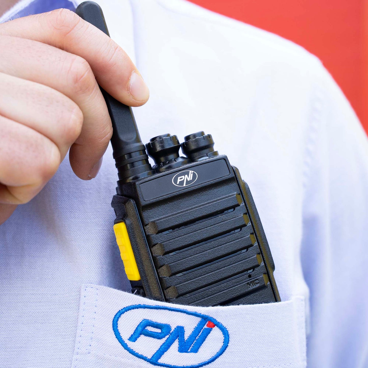 Statie radio portabila PNI DPMR R41 PRO 0.5W, 16CH, VOX, programabila, 1500mAh, casti cu microfon incluse