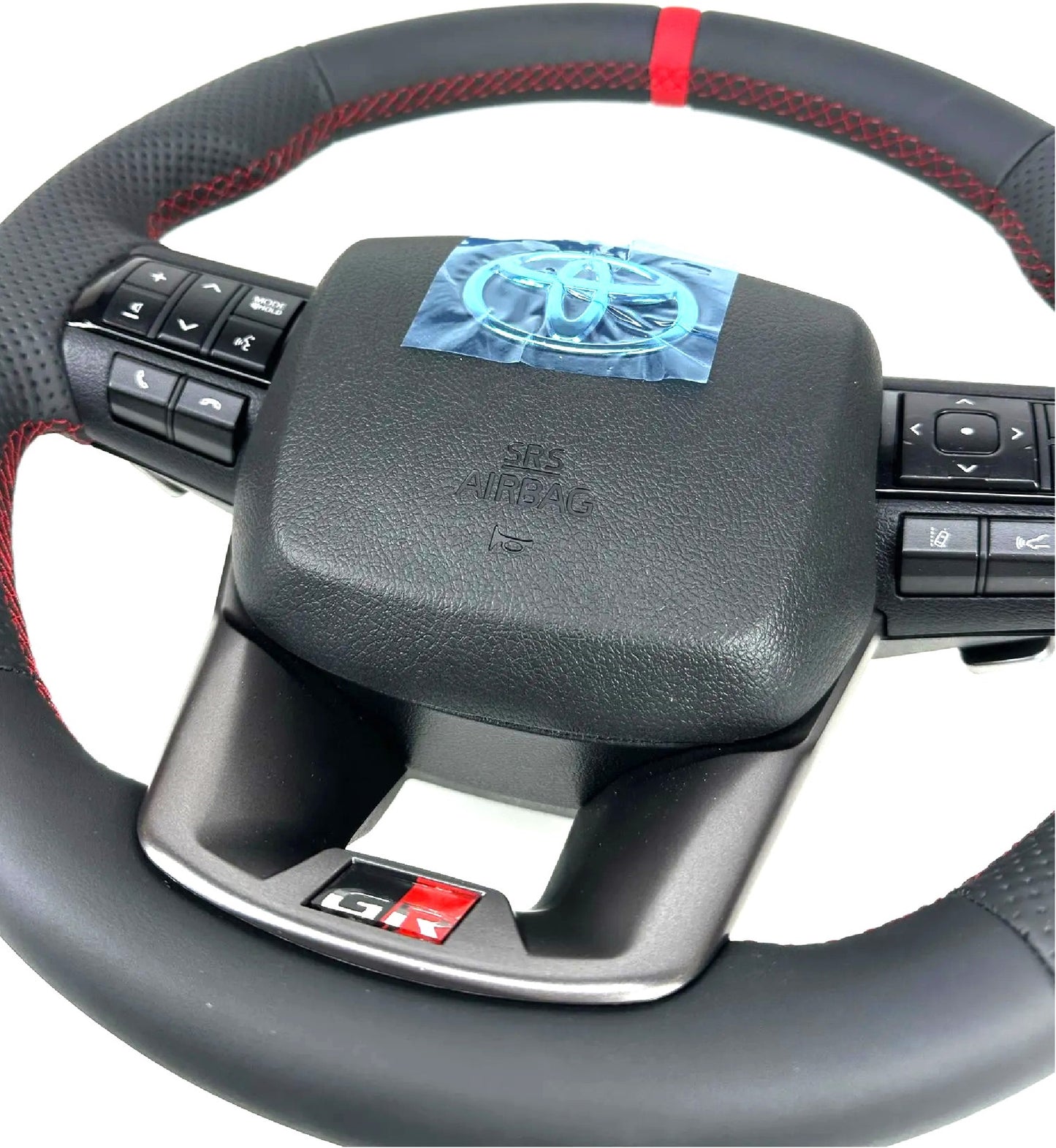 Volan din piele cu incalzire airbag si spira pentru Toyota Hilux GR
