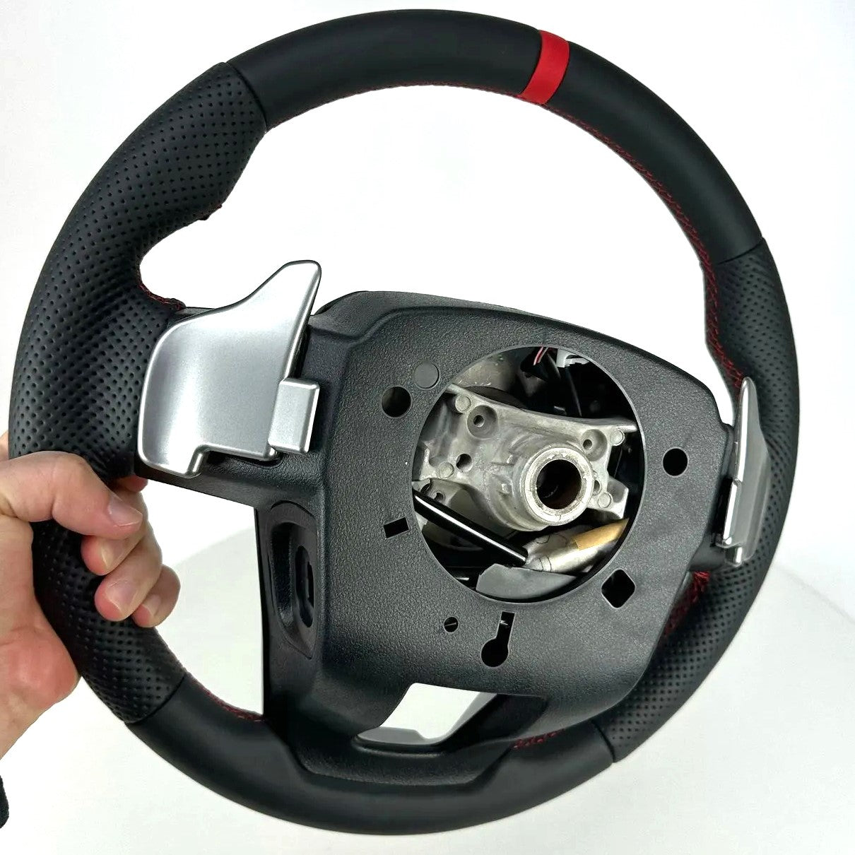 Volan din piele cu incalzire airbag si spira pentru Toyota Hilux GR