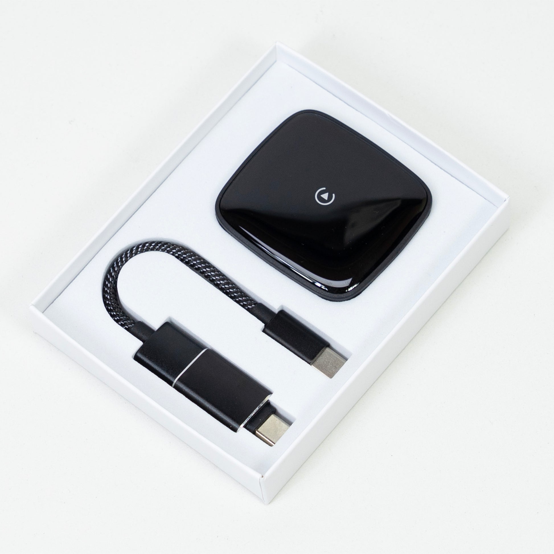 Modul conversie wireless PNI CP200 USB-C, 5V-1A, pentru masini cu Carplay, Android Auto din fabrica prin cablu