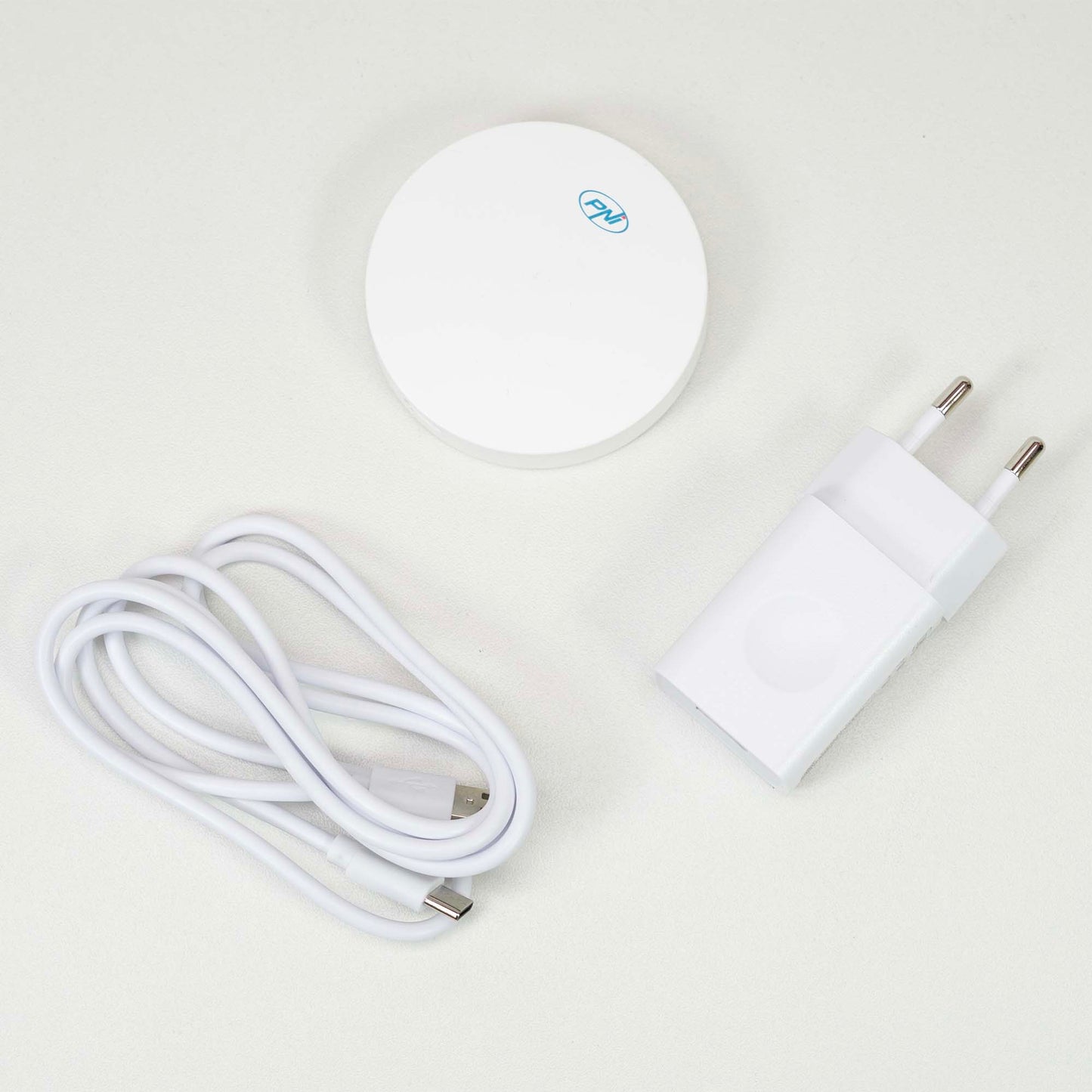 Kit automatizare Wi-Fi PNI CT28 Pro 4 pentru incalzire in pardoseala, aplicatie de mobil Tuya Smart, 4 unitati comanda si hub internet inclus