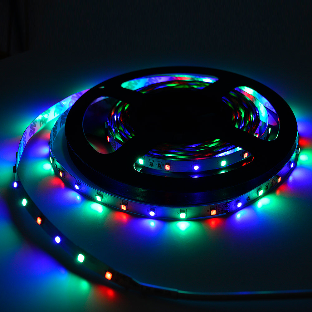 Banda LED PNI D-Light 60RGB flexibila de interior 60 leduri/m 12V 5m cu telecomanda si transformator incluse