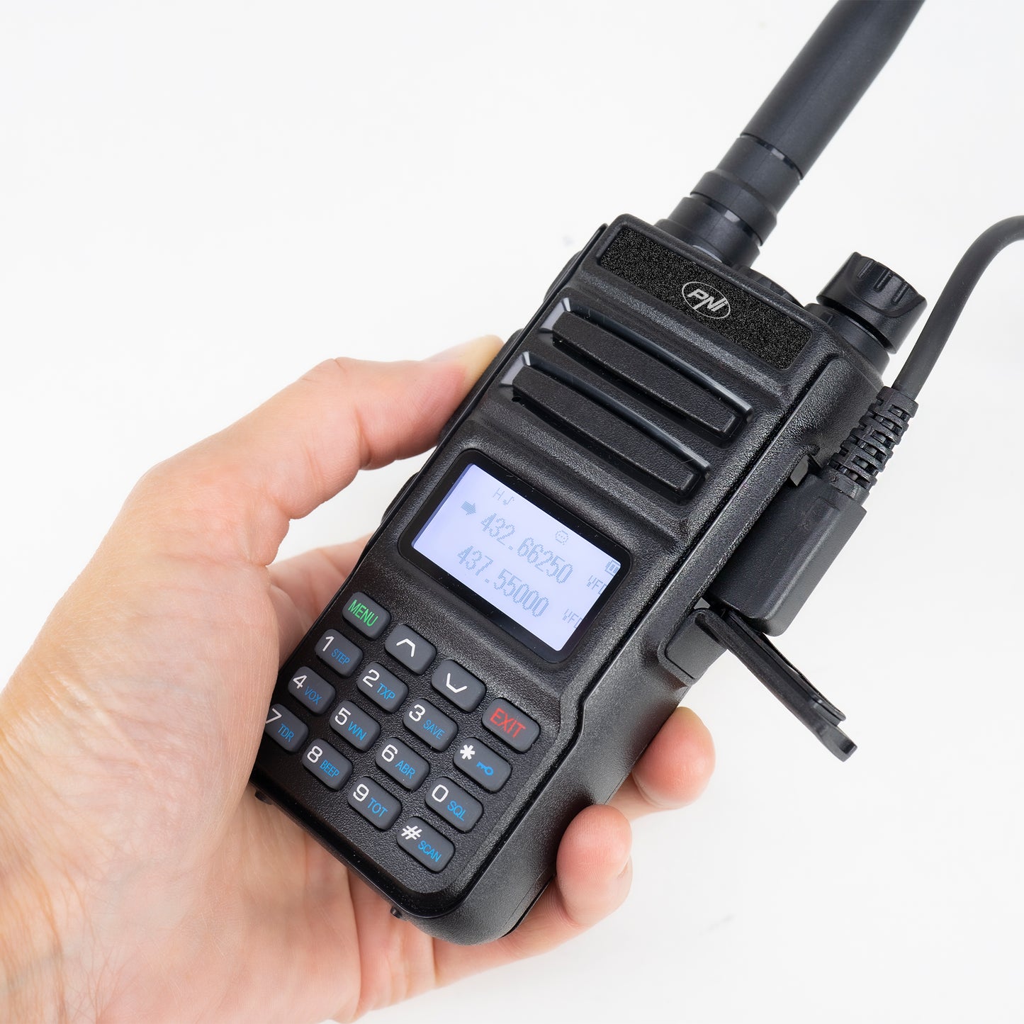 Statie radio portabila VHF/UHF PNI P15UV dual band, 144-146MHz/430-440Mhz, 999CH, cu acumulator 1500 mAh