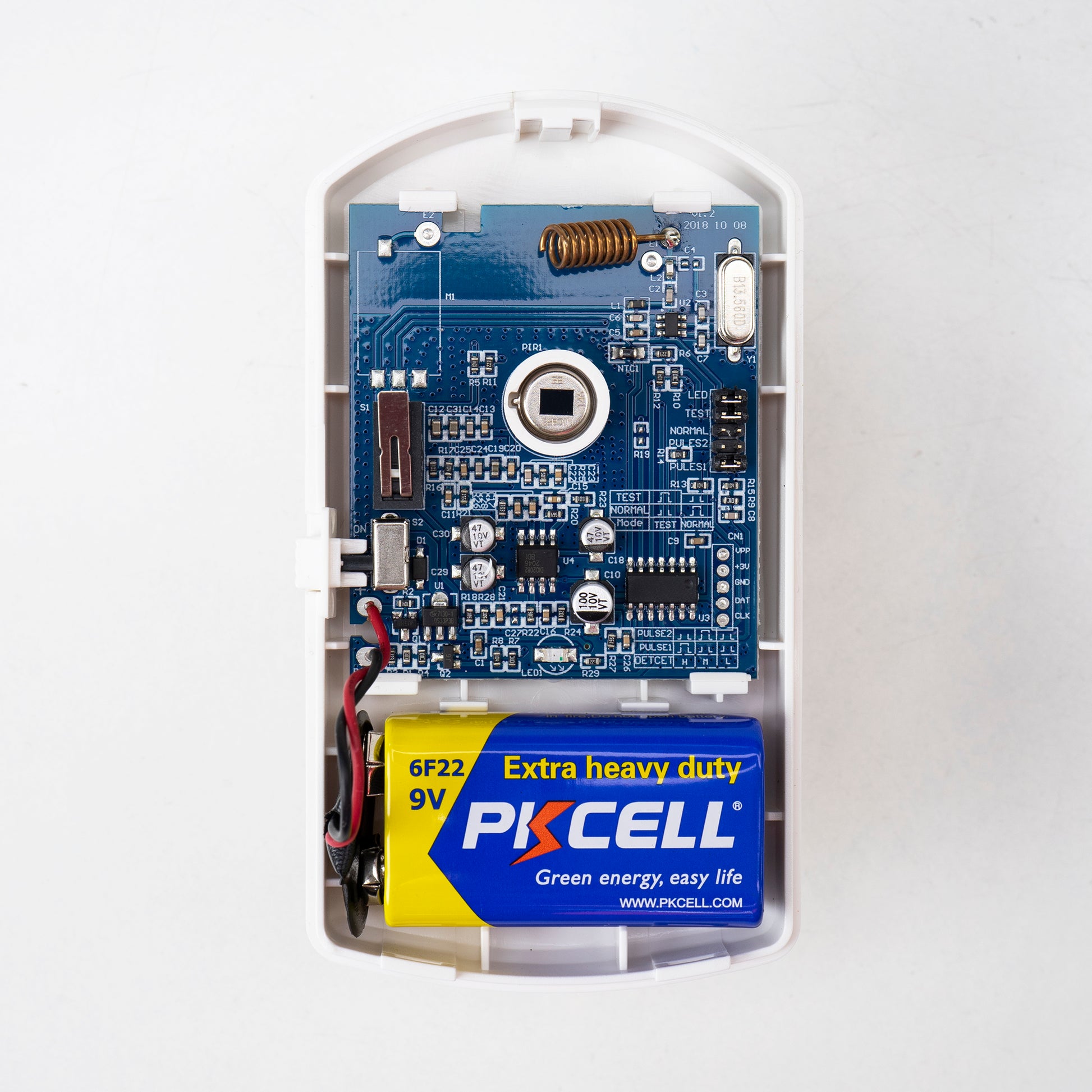 Senzor de miscare PIR PNI SafeHouse HS004, pentru sisteme de alarma wireless, cu imunitate la animale, sensibilitate reglabila