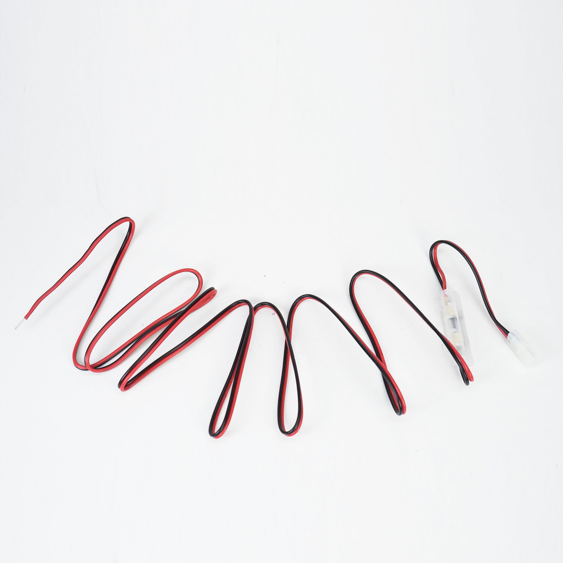 Cablu alimentare PNI cu siguranta 3A si conector pentru statii radio CB PNI HP 8000L, 8001L, 8024, 9001 PRO, 9700, lungime 2 metri