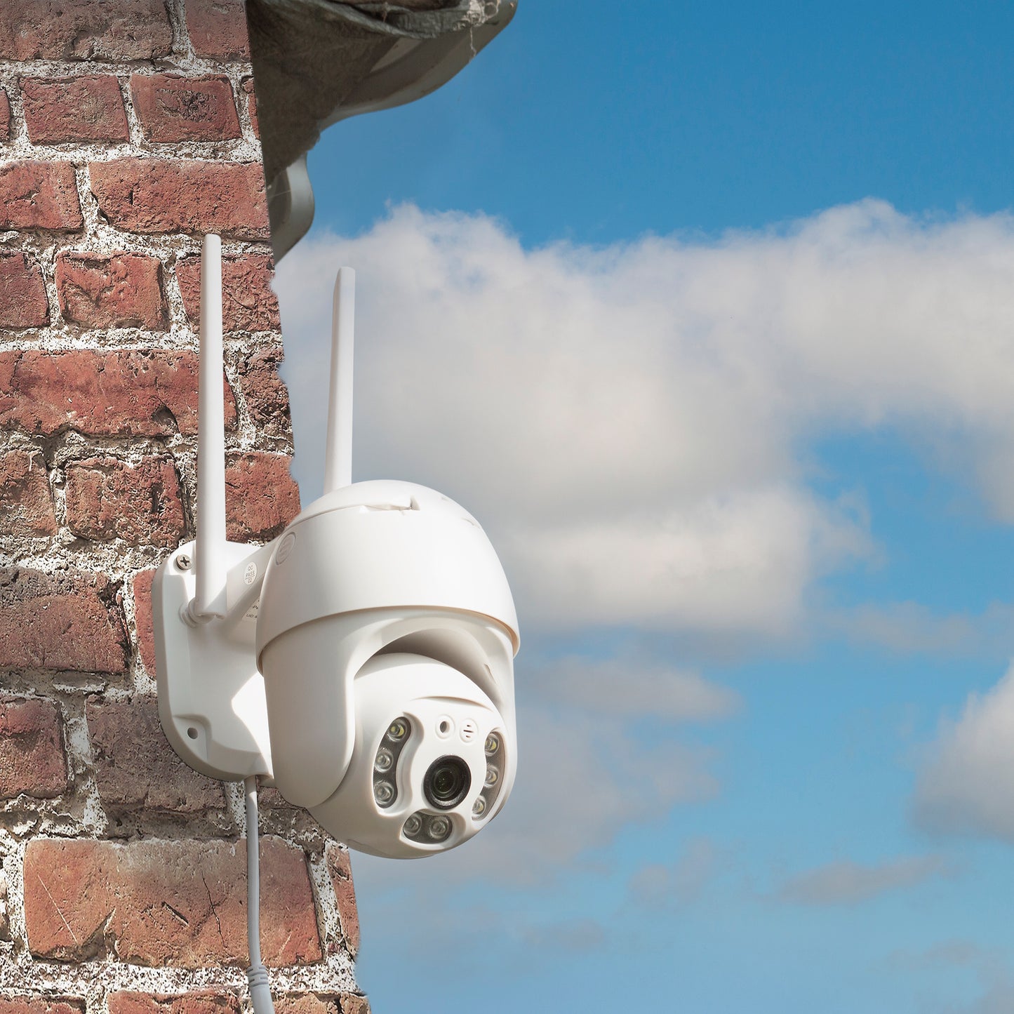 Camera supraveghere video PNI IP65 live PTZ 5MP, GSM 4G, slot card micro SD, detectie miscare, detectie silueta umana, de exterior IP66, LED-uri IR si LED-uri albe