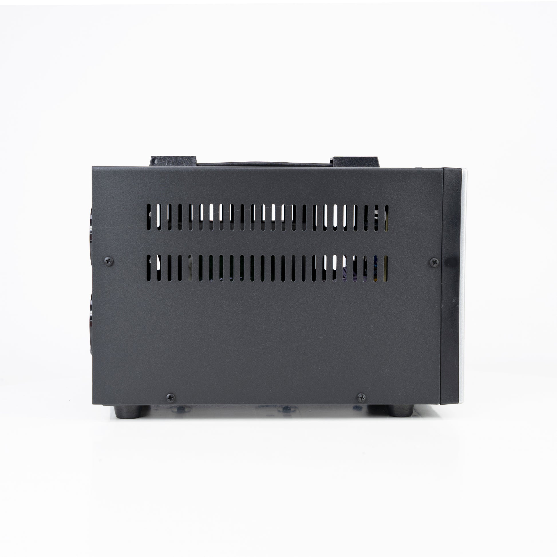 Stabilizator de tensiune SilverCloud 1500VA 900W 6.8A