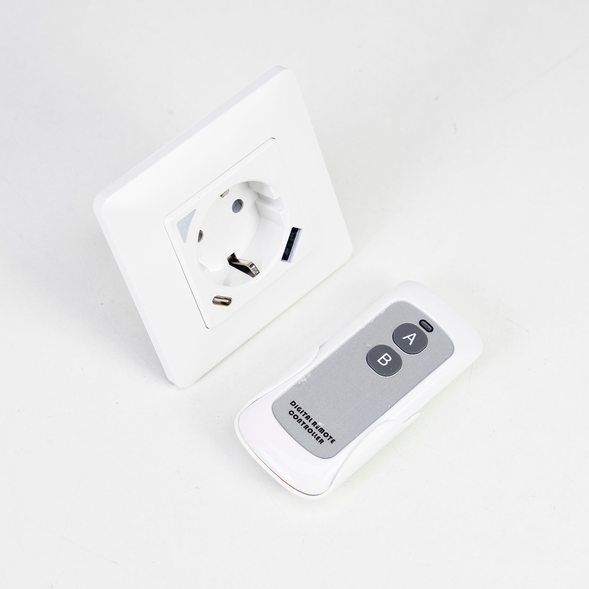 Priza inteligenta PNI SmartHome WP202S WiFi, montaj ingropat, control prin internet, aplicatie dedicata Tuya Smart, compatibila Amazon Alexa si Google Home