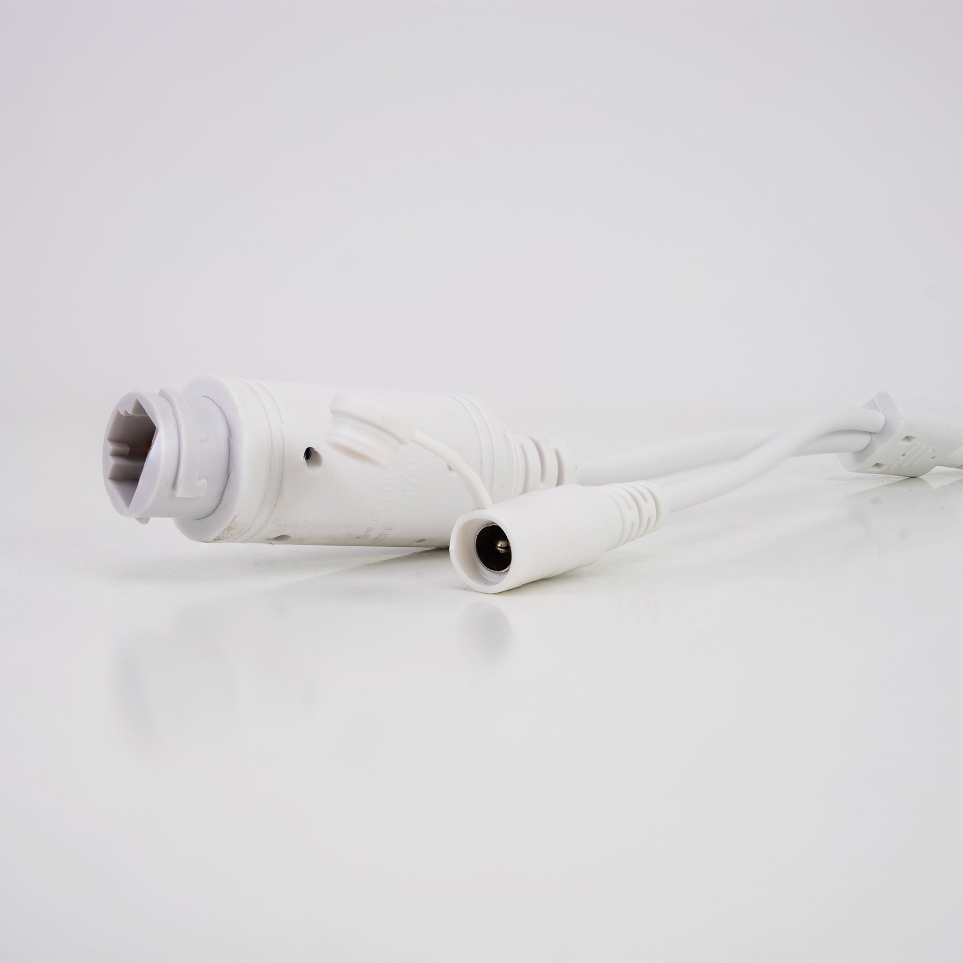 Pachet supraveghere video NVR PNI House IP716 si 8 camere PNI IP125 cu IP, 5MP