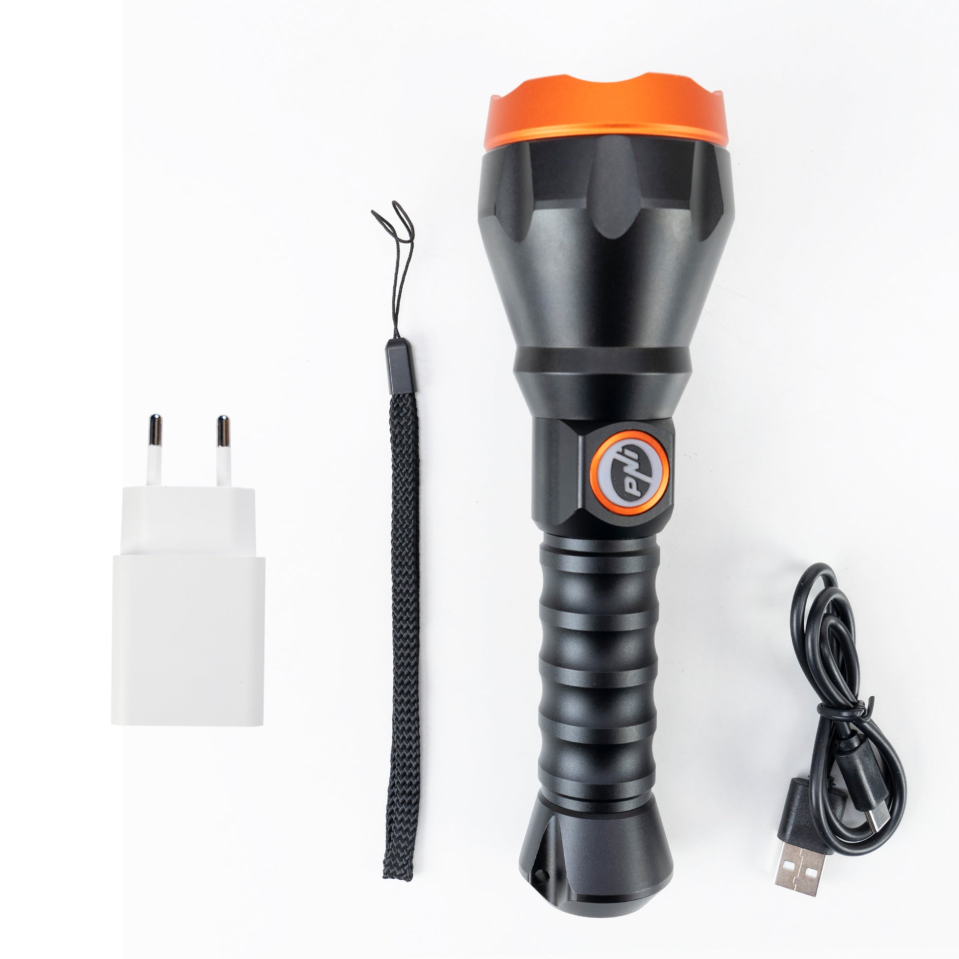 Lanterna PNI Adventure F550 Crystal LED, 10W, din aluminiu, 2500lm, pana la 700m, 4000mAh, IPX6, cu alimentator PNI CHG300 inclus