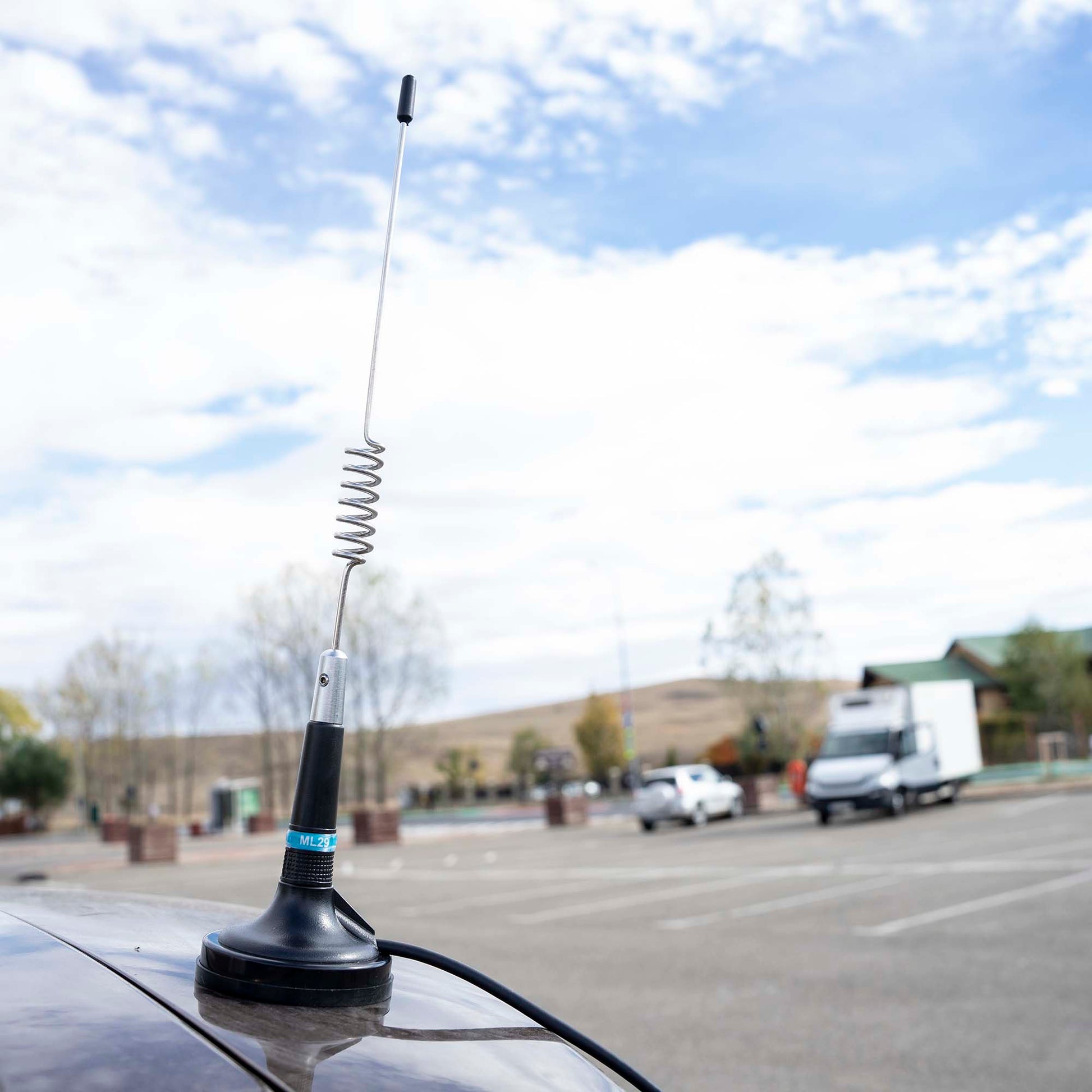 Antena CB PNI ML29 lungime 34 cm, cu magnet inclus diametru 70 mm si cablu RG58