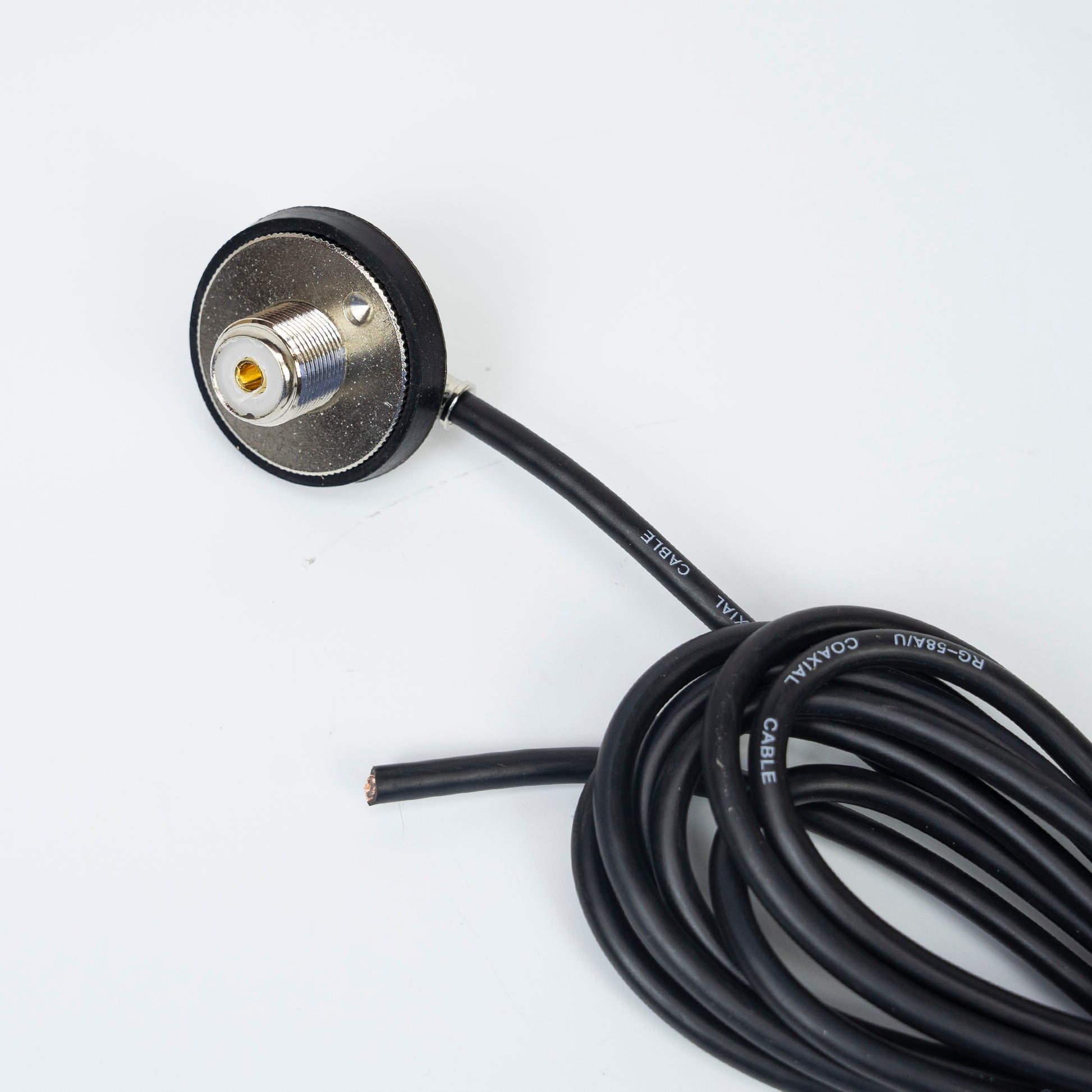 Cablu de legatura PNI T301 pentru antene cu filet include mufa PL259 lungime 4m