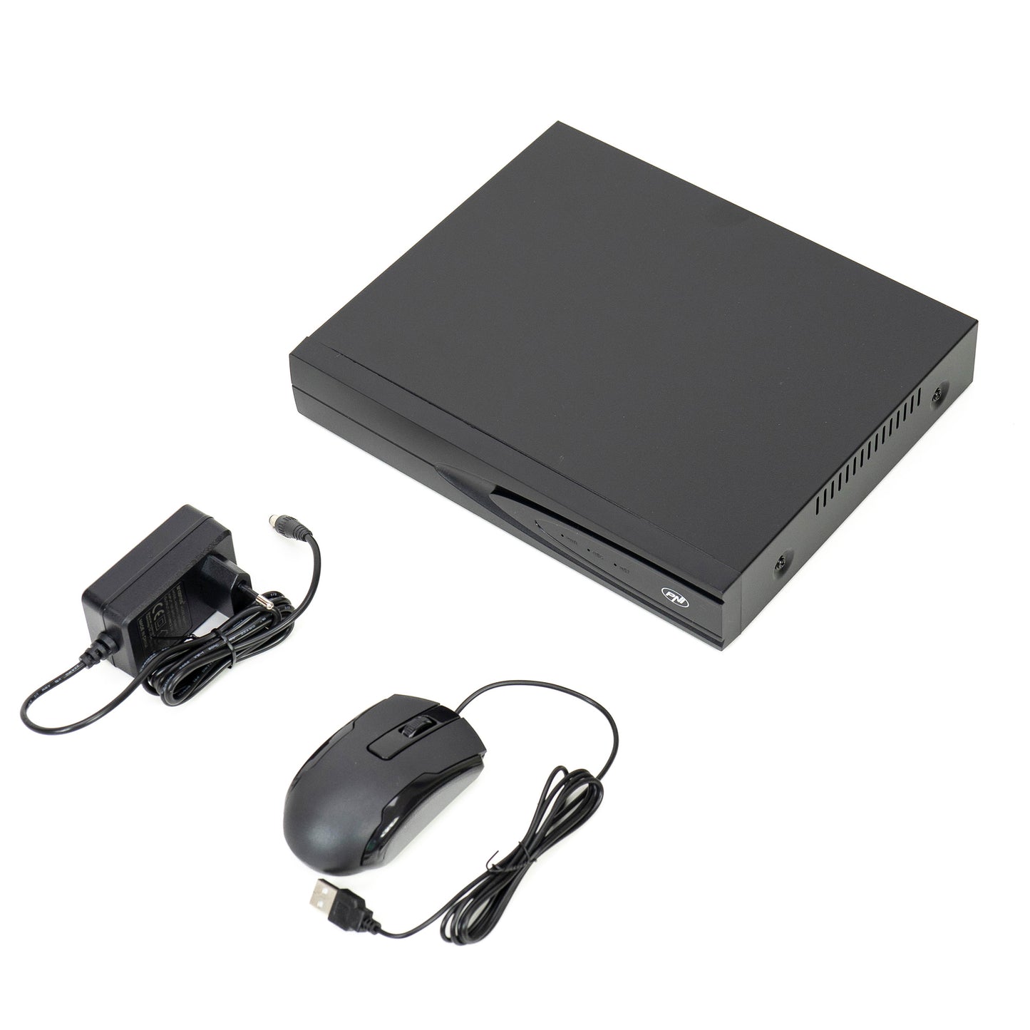 Pachet NVR PNI House IP816 cu 4 camere PNI IP740 4MP, sursa, switch, cabluri, mufe si splitere