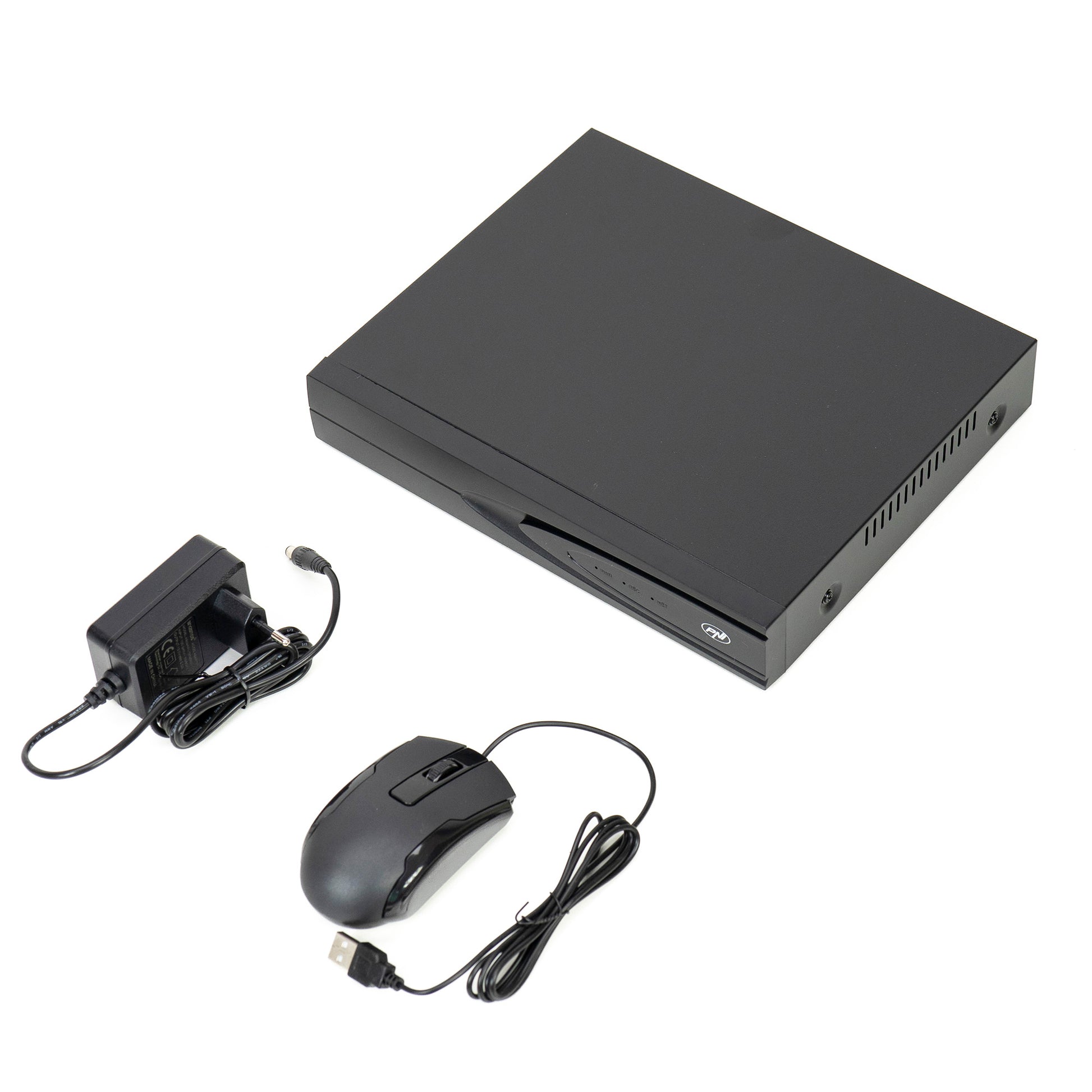 Pachet NVR PNI House IP816 cu 4 camere PNI IP740 4MP, sursa, switch, cabluri, mufe si splitere