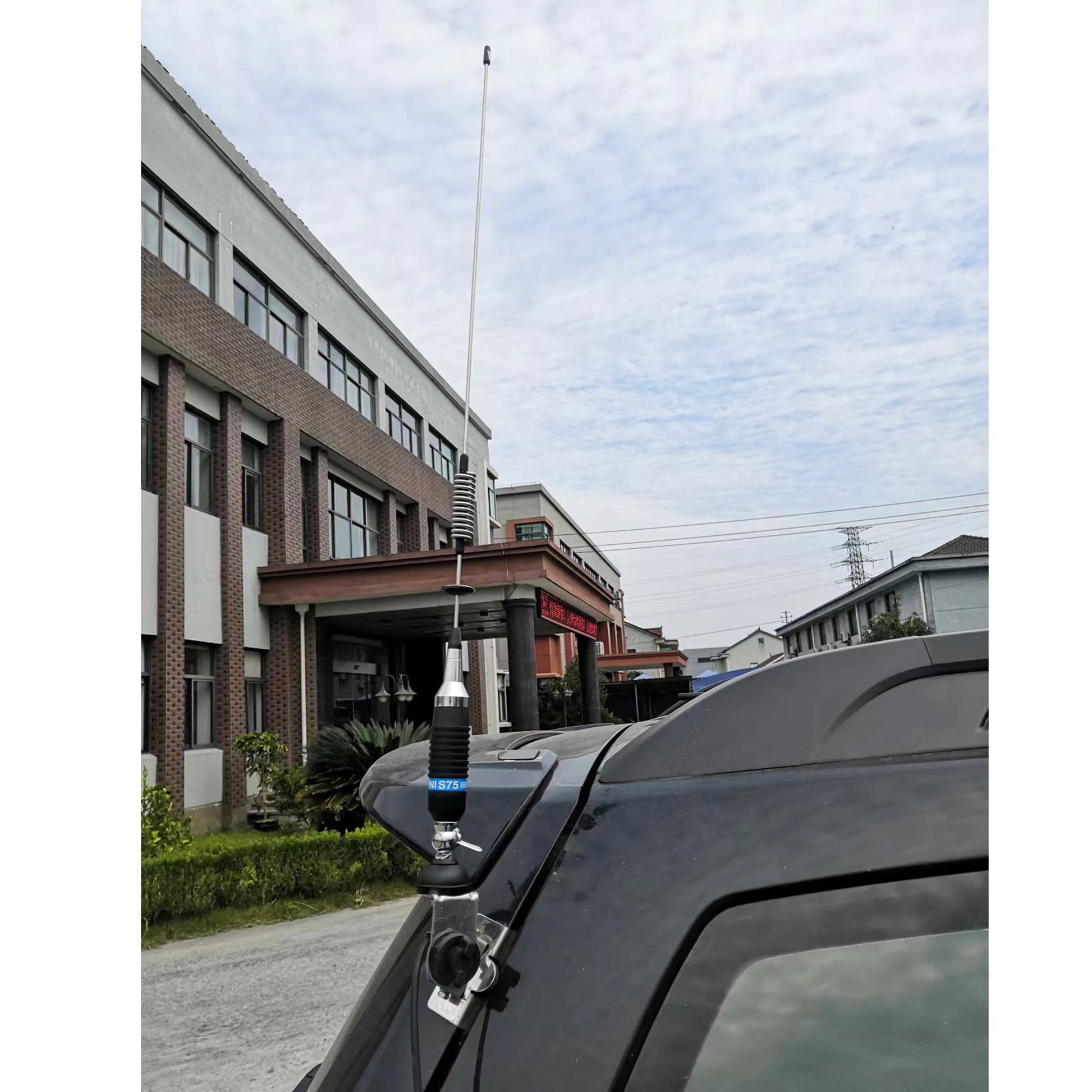 Antena CB PNI S75 , 75 cm, cu fluture, cablu RG58 de 4m si reflectometru PNI SWR-300 pentru masurare SWR