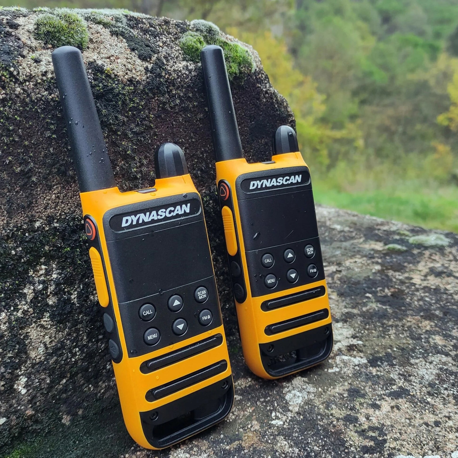 Statie radio portabila PMR PNI Dynascan P19, 446MHz, 0.5W, 16CH, IP54, set 2 bucati