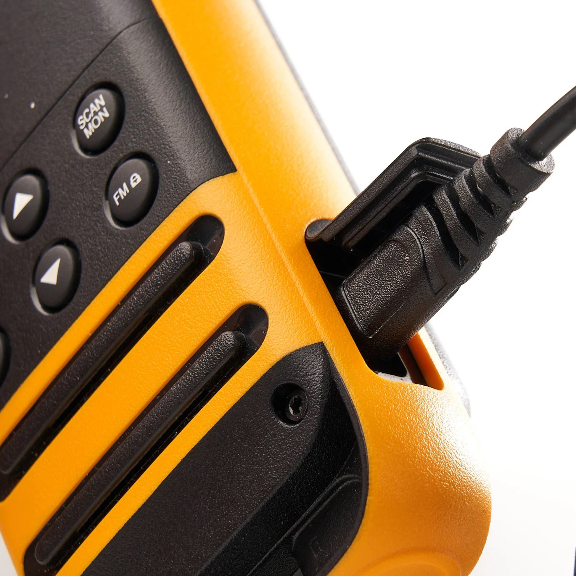 Statie radio portabila PMR PNI Dynascan P19, 446MHz, 0.5W, 16CH, IP54, set 2 bucati