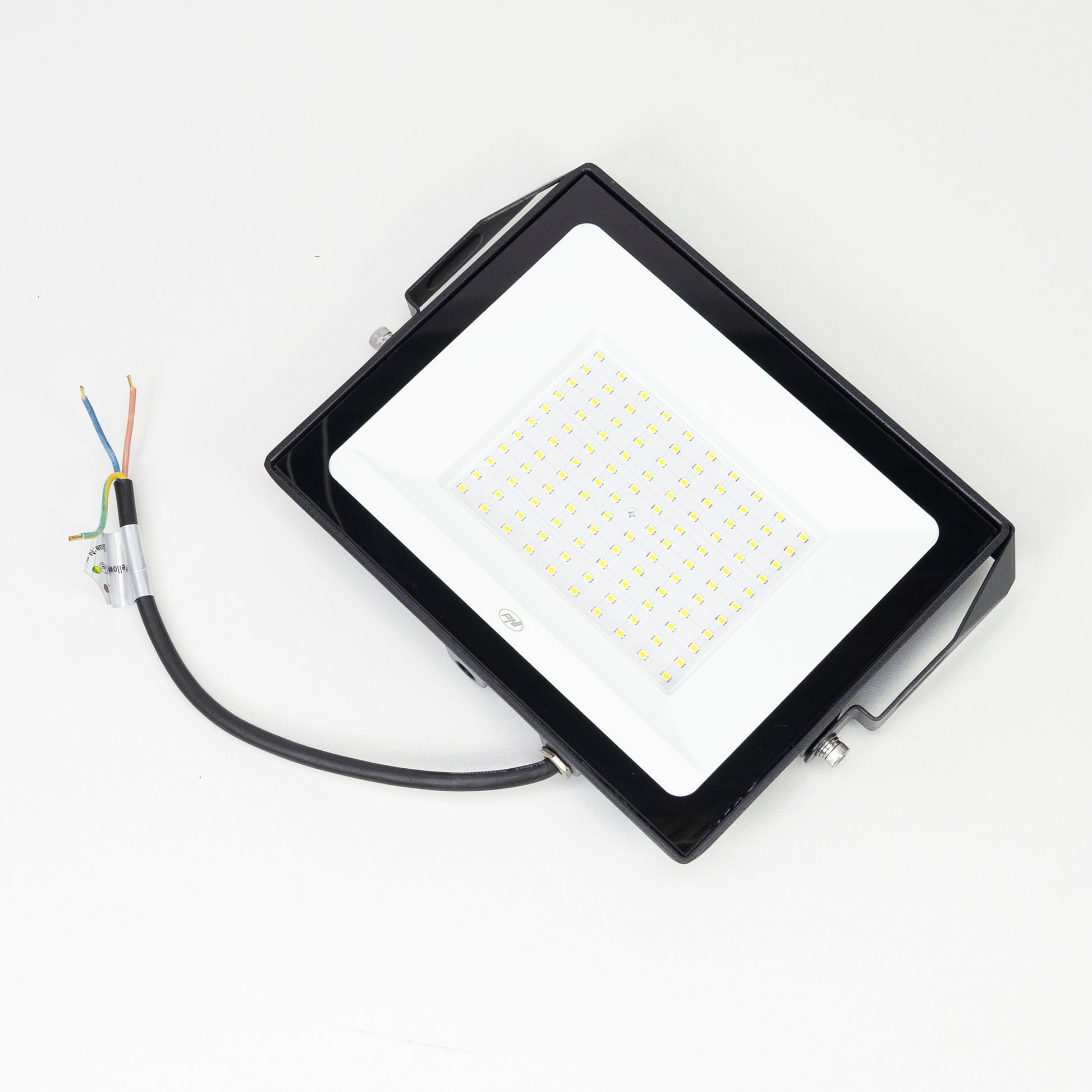 Reflector LED PNI GreenHouse WS130 100 W, alimentare 230 V, 8700 lm, 6500 K, IP65