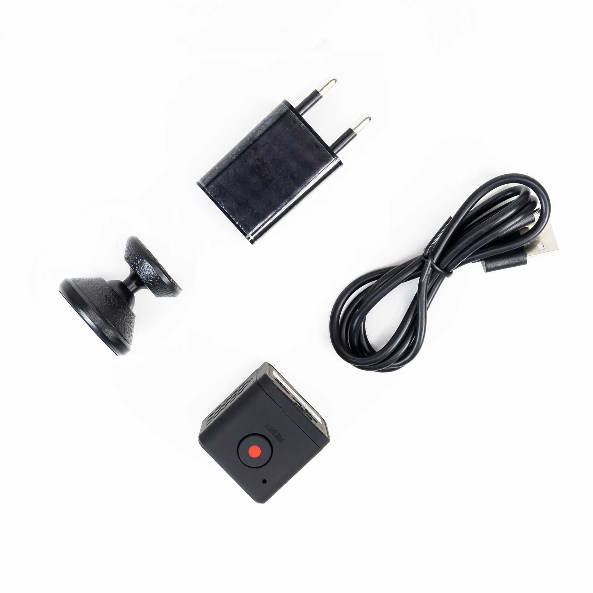 Pachet Mini camera de supraveghere spion PNI SafeHome PT945M 1080P WiFi, control prin Tuya Smart + Card de memorie MicroSD PNI 32GB cu adaptor SD