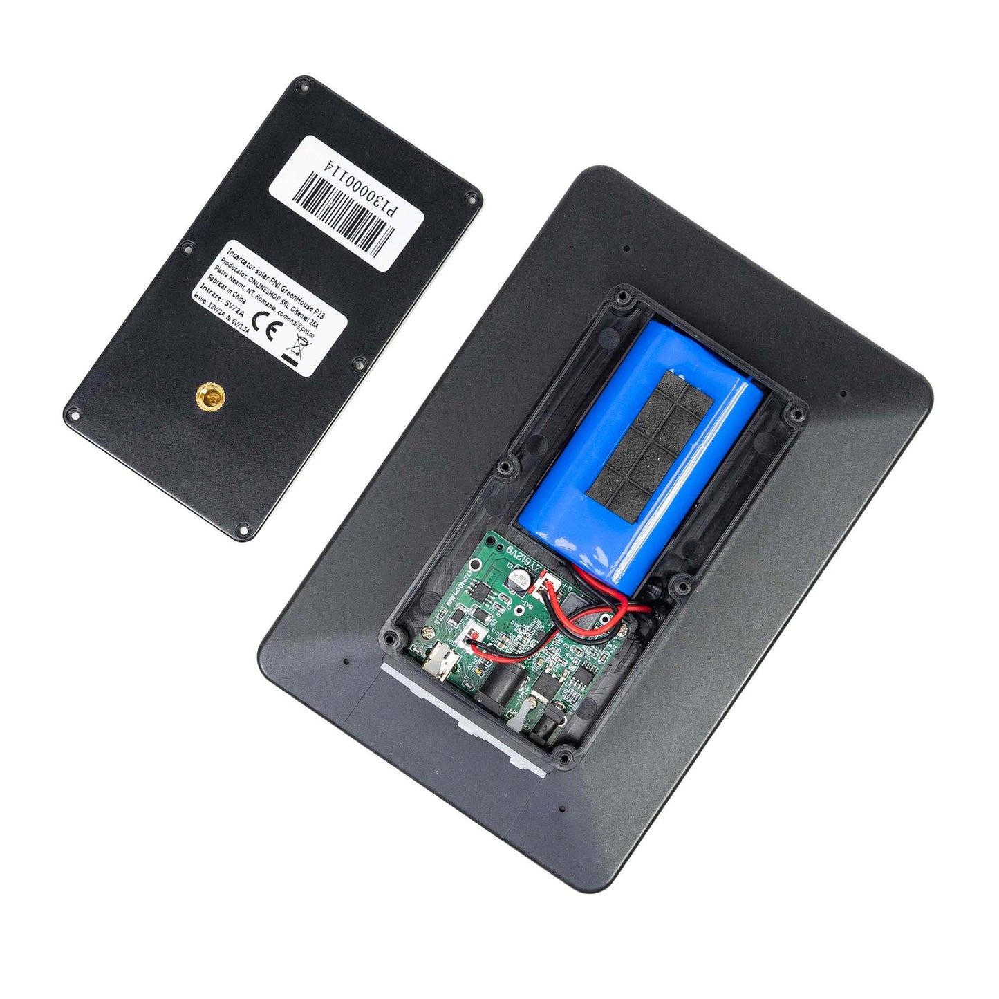 Incarcator solar PNI GreenHouse P13 iesire 6V si 12V, 3W, acumulator Li-Ion 5200 mAh, IP66 pentru camere de vanatoare